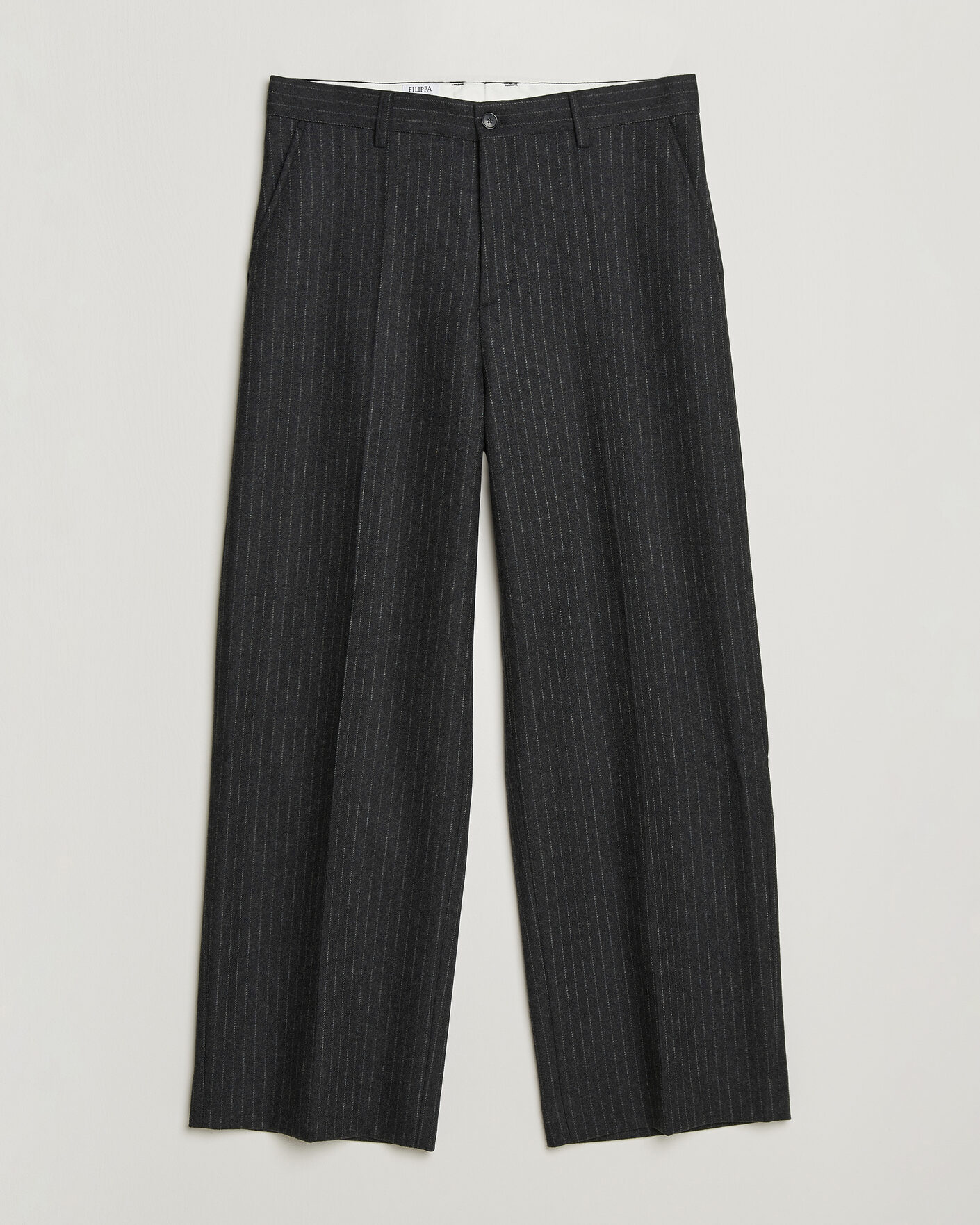 Hombres | Pantalones | Filippa K | Hector Wool Flannel Pinstriped Trousers Anthracite