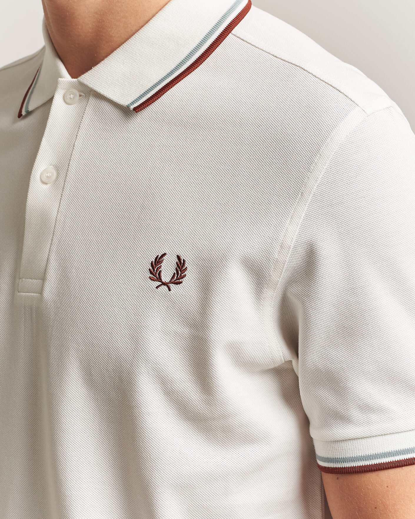 Hombres | Polos | Fred Perry | Twin Tipped Polo Shirt Ecru