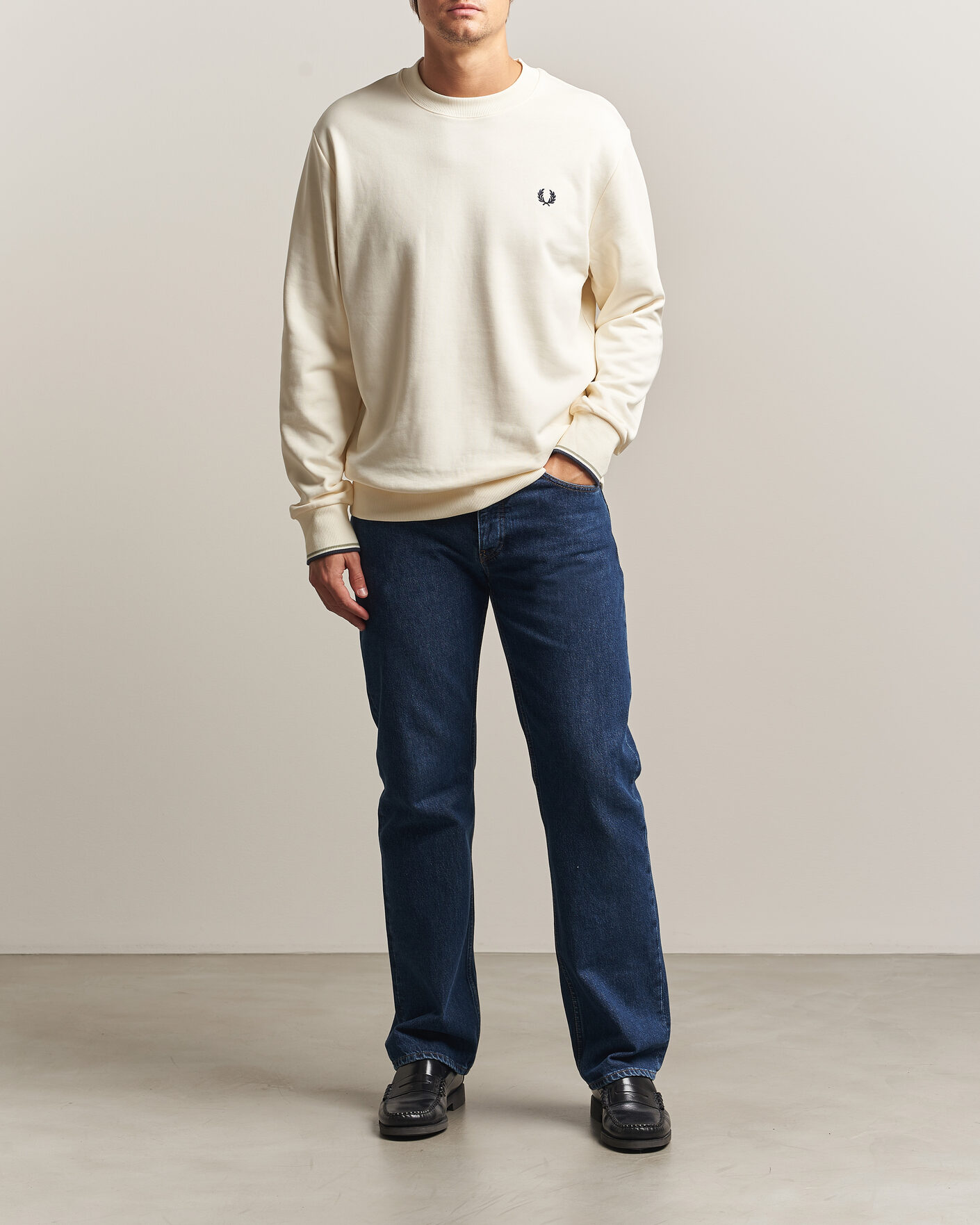 Hombres | Jerséis y prendas de punto | Fred Perry | Crew Neck Sweatshirt Ecru