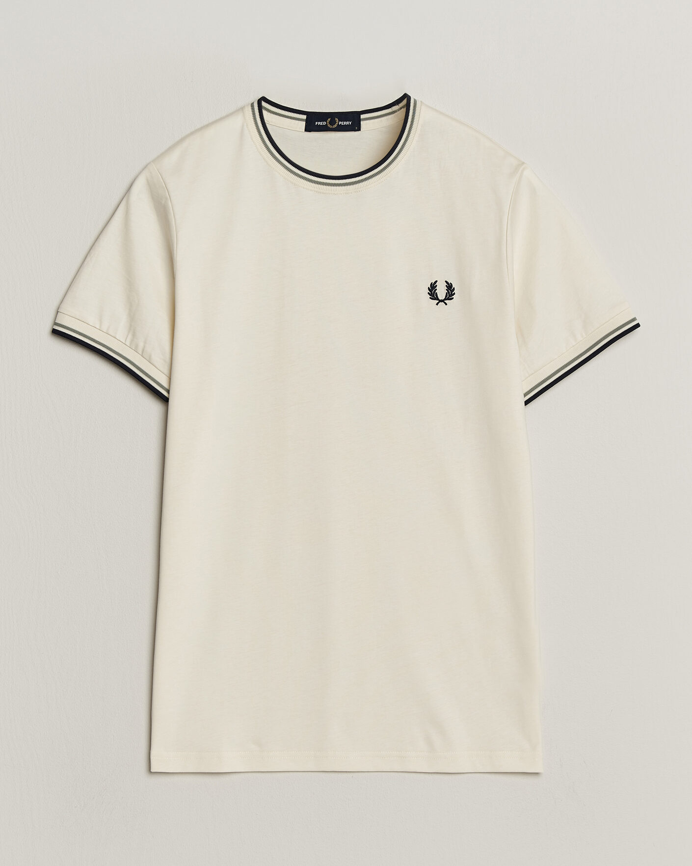 Hombres | Camisetas | Fred Perry | Twin Tipped T-Shirt Ecru