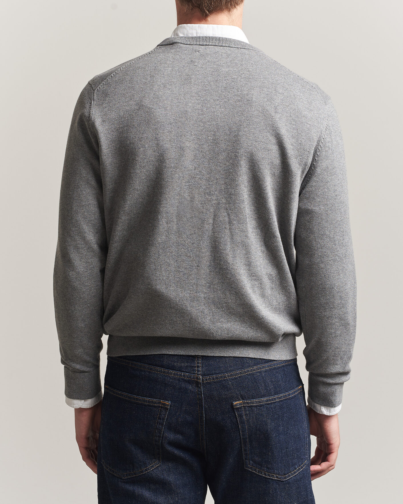 Hombres | Jerséis y prendas de punto | Gant | Classic Cotton V-Neck Dark Grey Melange