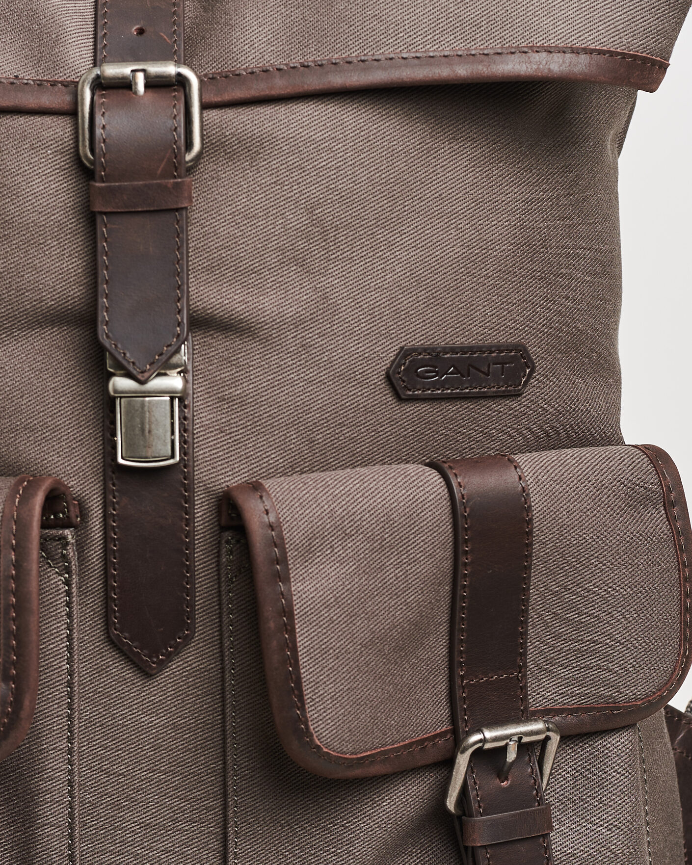 Hombres | Bolsos | Gant | Modern Premium Canvas Backpack Faded Taupe