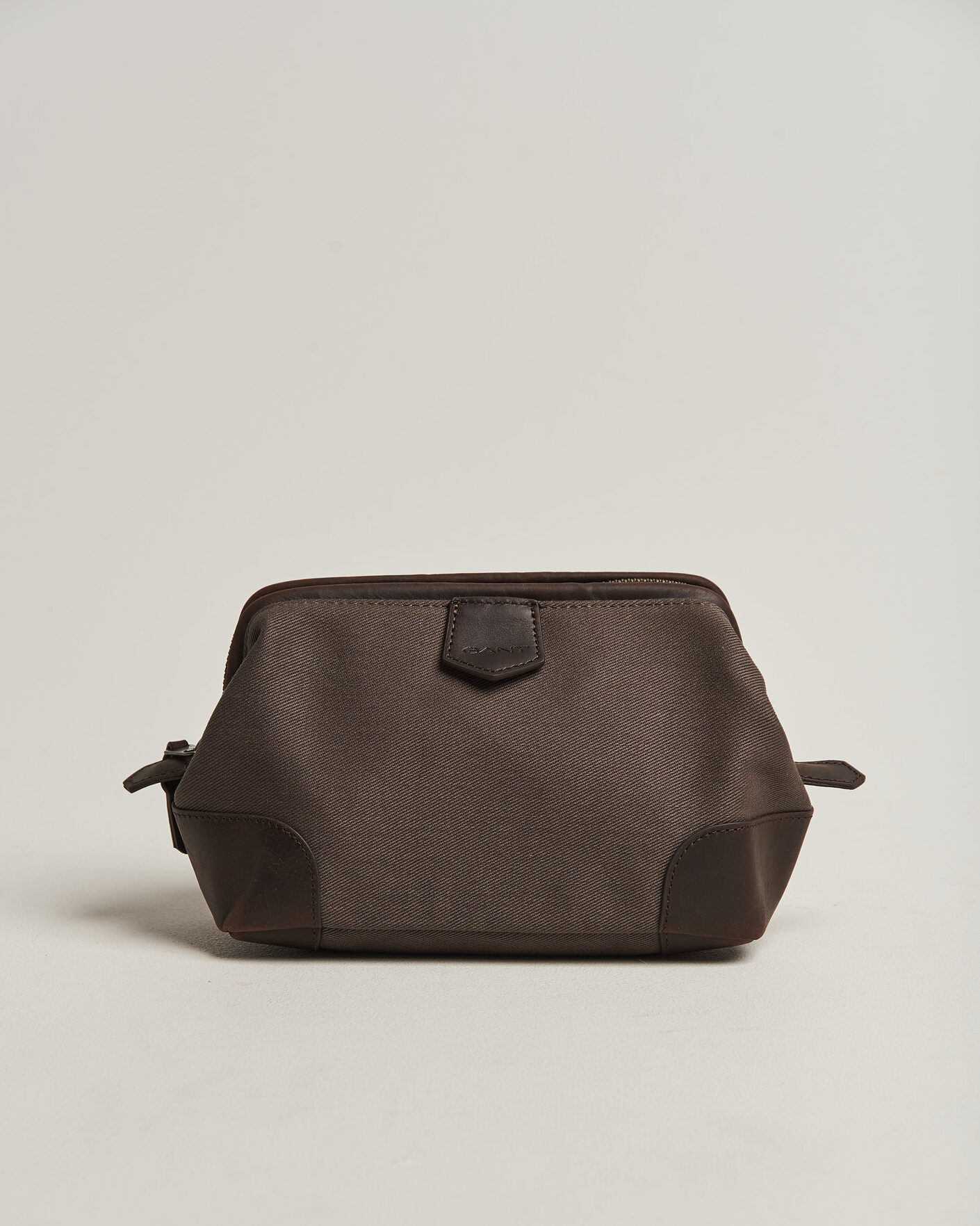 Hombres | Bolsos | Gant | Modern Premium Canvas Washbag Faded Taupe