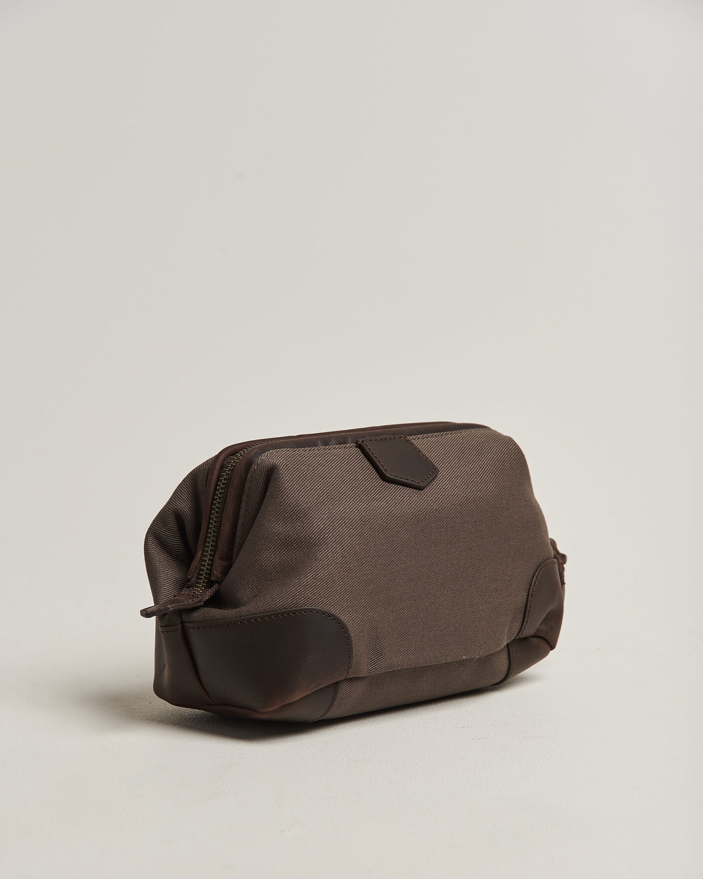 Hombres | Bolsos | Gant | Modern Premium Canvas Washbag Faded Taupe