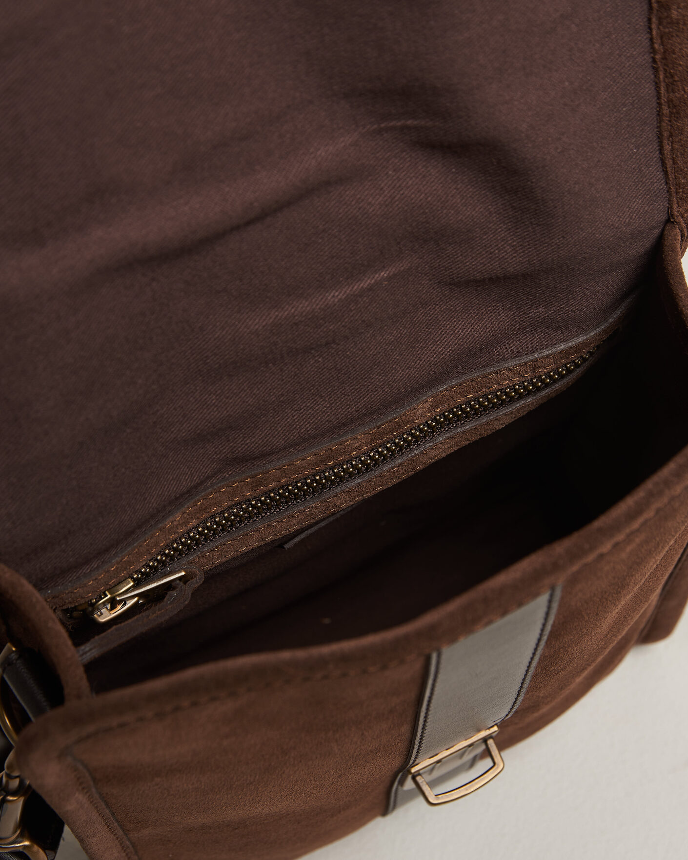 Hombres | Bolsos | Gant | Suede Shoulder Bag Soil Brown