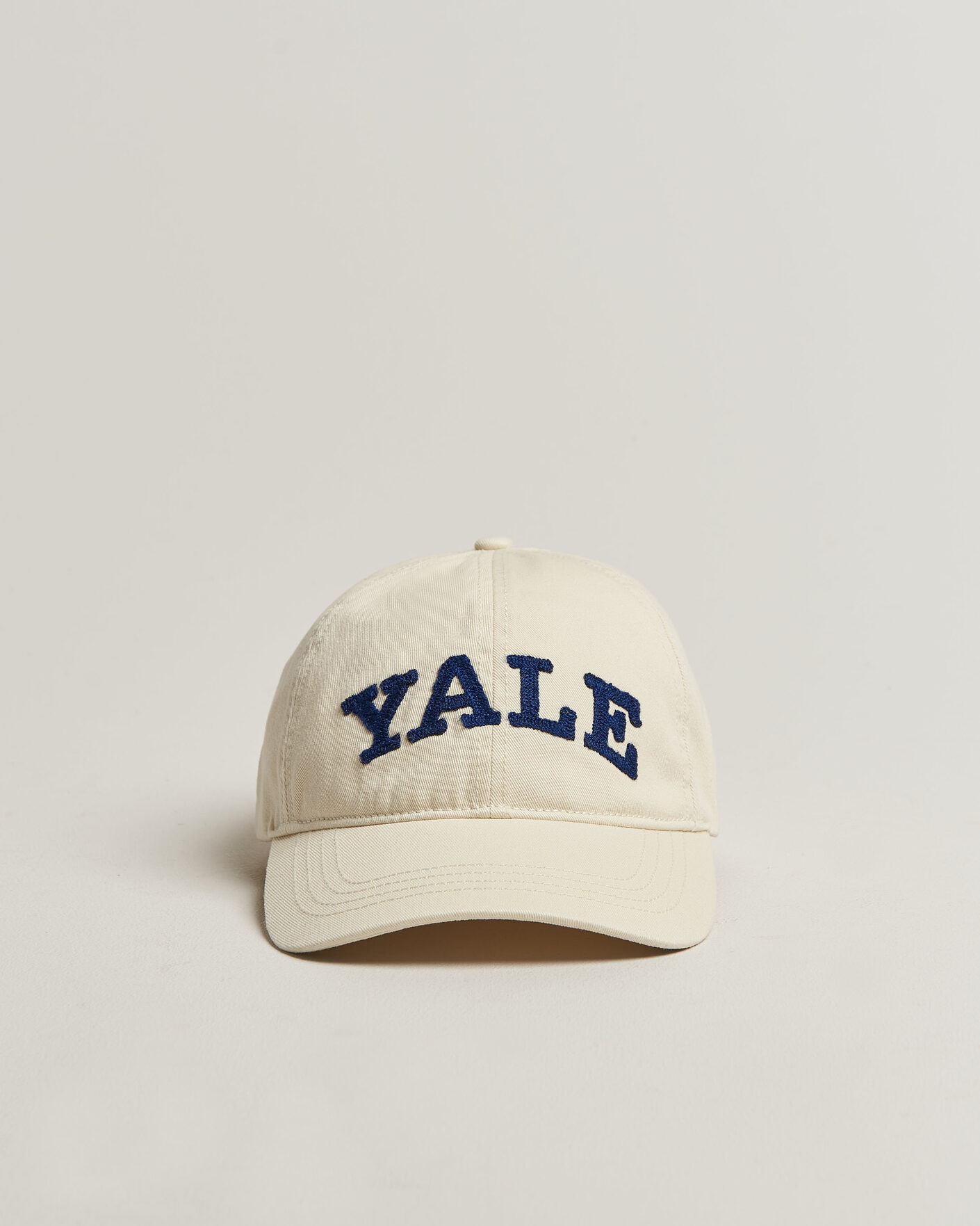 Hombres | Sombreros y gorras | Gant | YALE Heavy Washed Cotton Twill Cap Cream