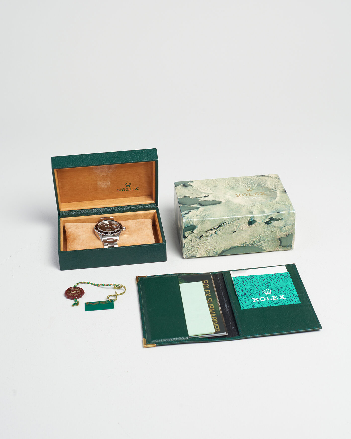 Hombres | Pre-Owned & Vintage Watches | Rolex Pre-Owned | Submariner Date