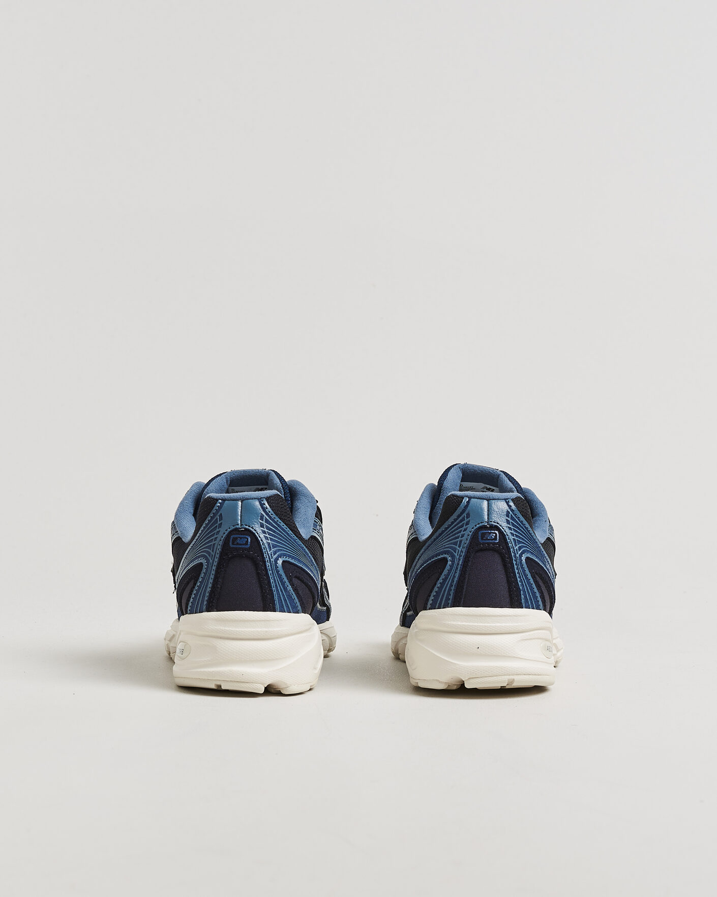 Hombres | Zapatillas | New Balance | 740 Sneakers Dark Night