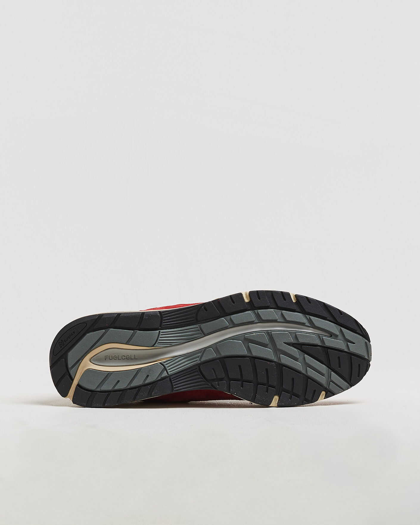 Hombres | Zapatillas | New Balance Made In US & UK | New Balance Made in Made in UK 991v2 Vintage Sports Karanda Red