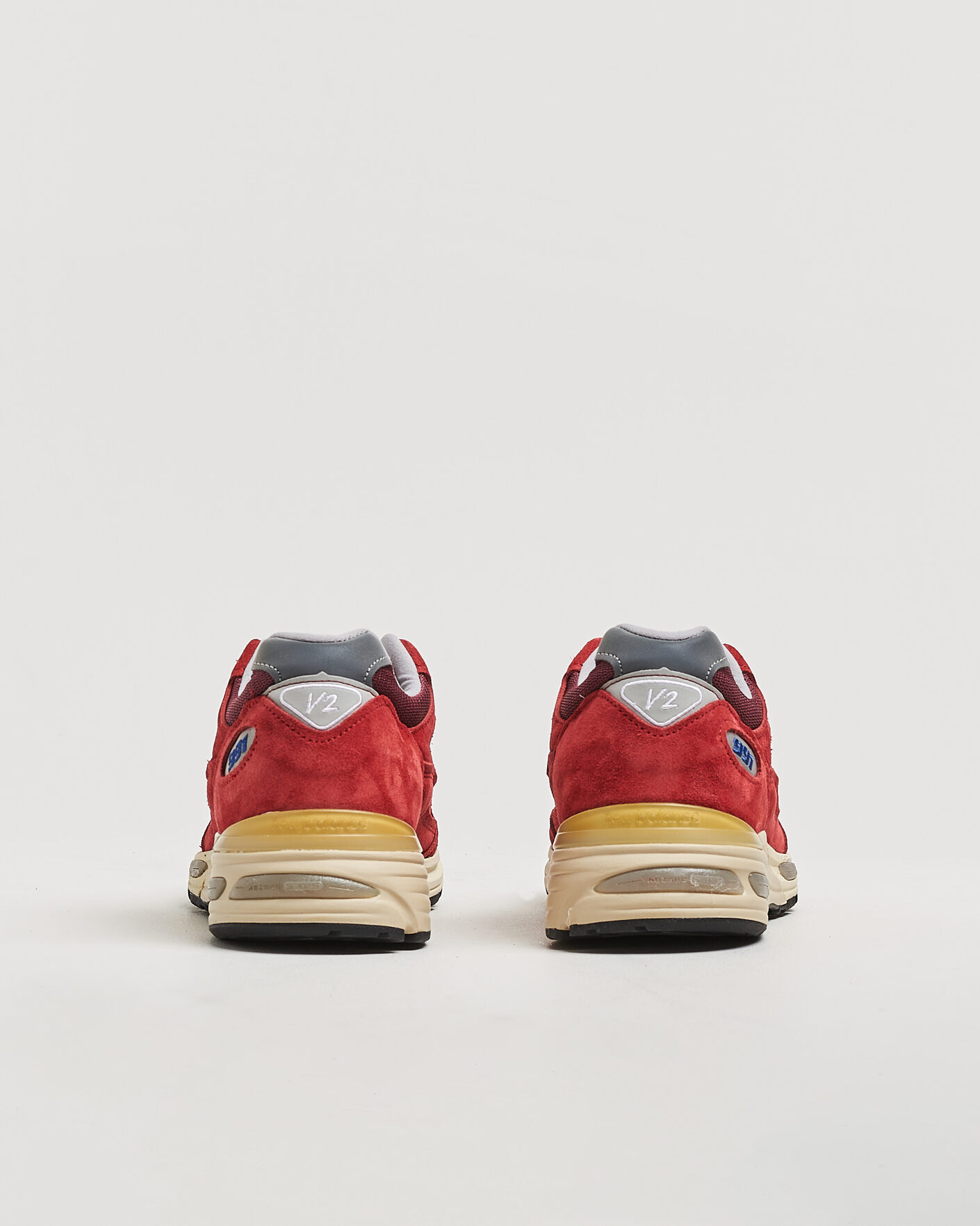 Hombres | Zapatillas | New Balance Made In US & UK | New Balance Made in Made in UK 991v2 Vintage Sports Karanda Red