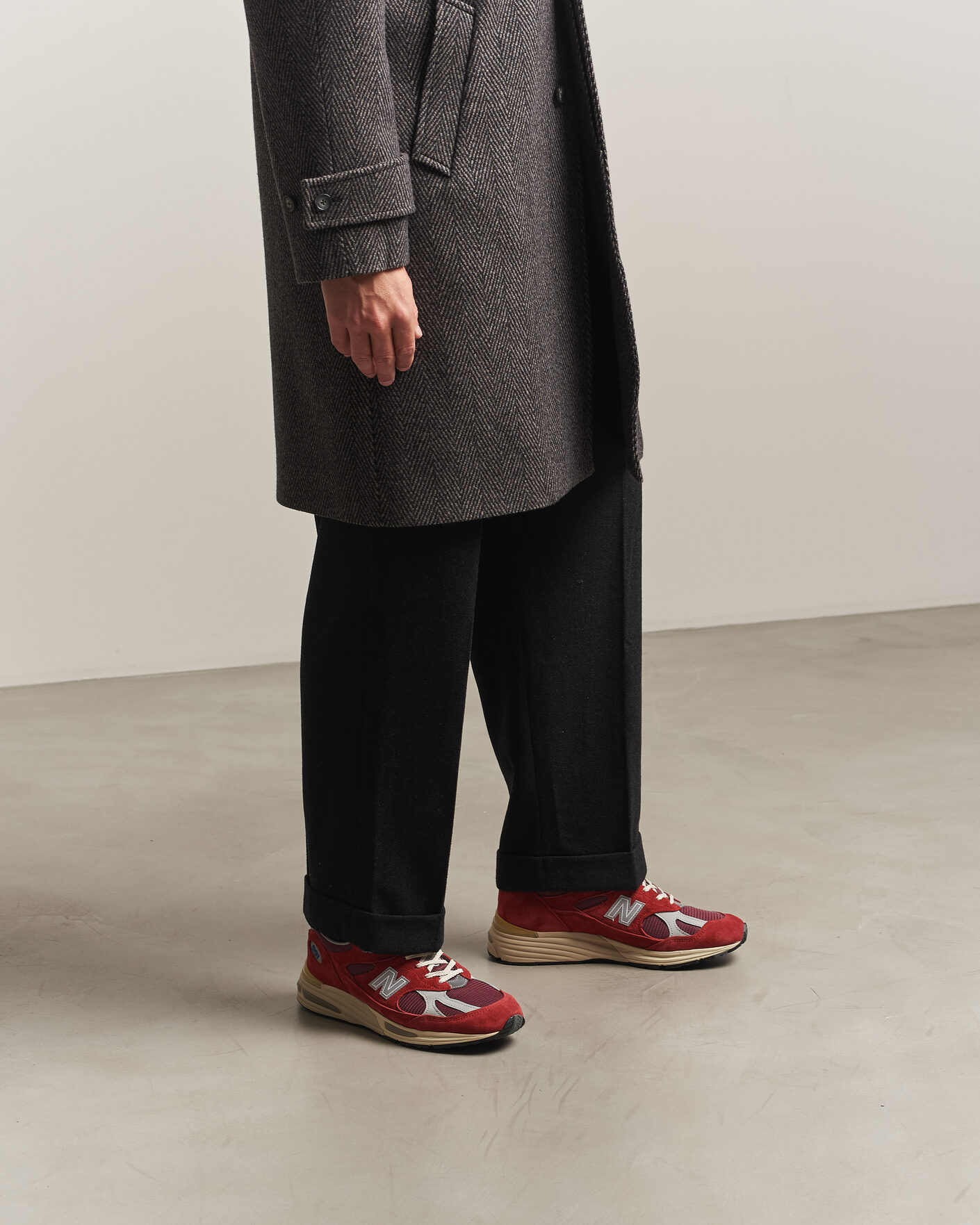 Hombres | Zapatillas | New Balance Made In US & UK | New Balance Made in Made in UK 991v2 Vintage Sports Karanda Red