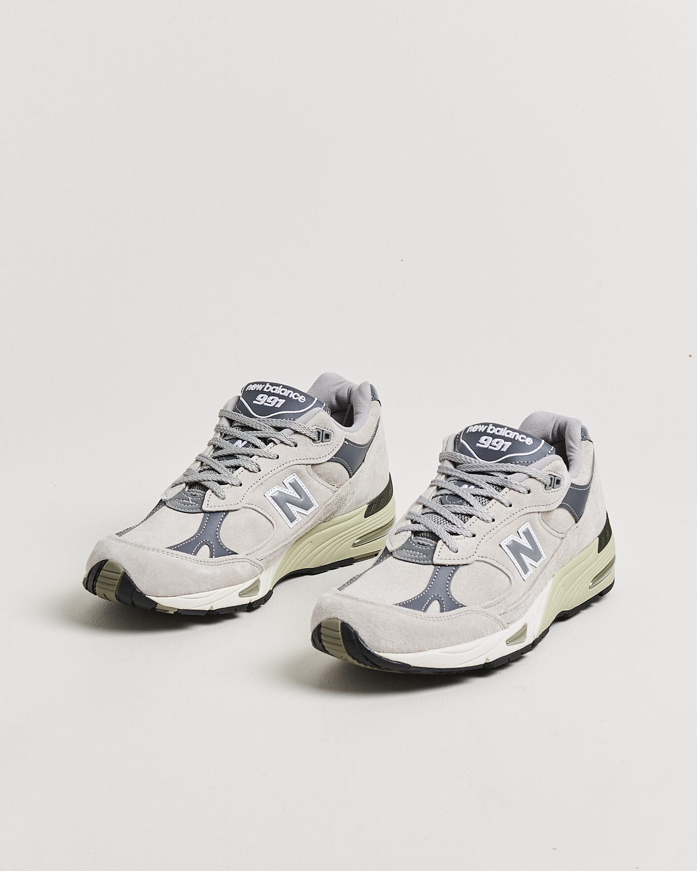 Hombres | Zapatillas | New Balance Made In US & UK | New Balance Made in Made in UK 991v1 Elevated Grey
