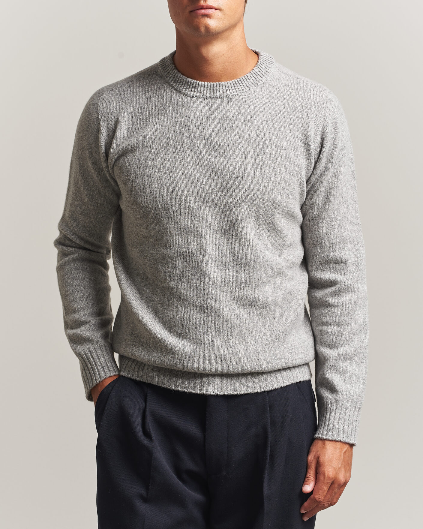 Hombres | Jerséis y prendas de punto | Altea | Wool/Cashmere Crew Neck Pullover Light Grey
