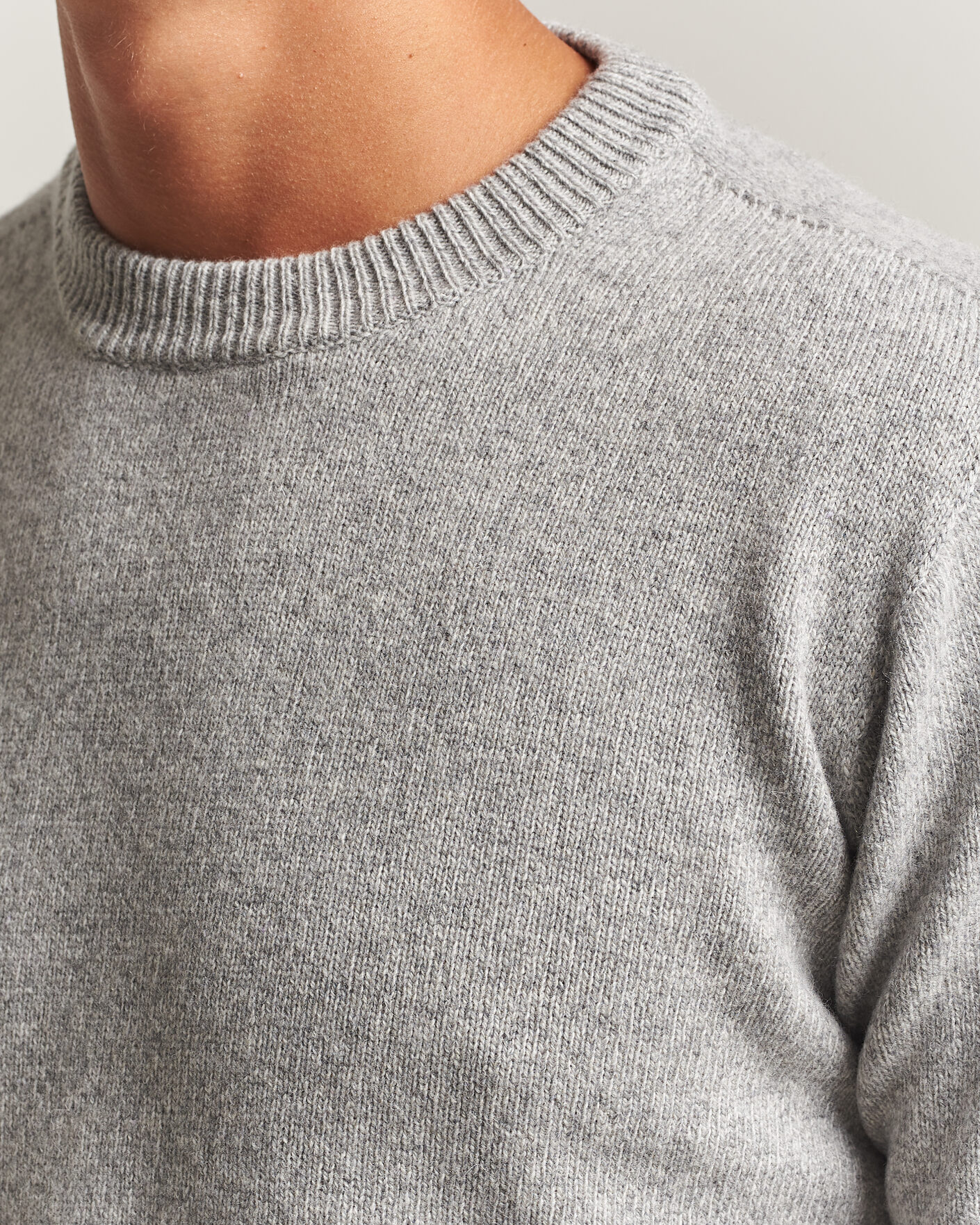 Hombres | Jerséis y prendas de punto | Altea | Wool/Cashmere Crew Neck Pullover Light Grey