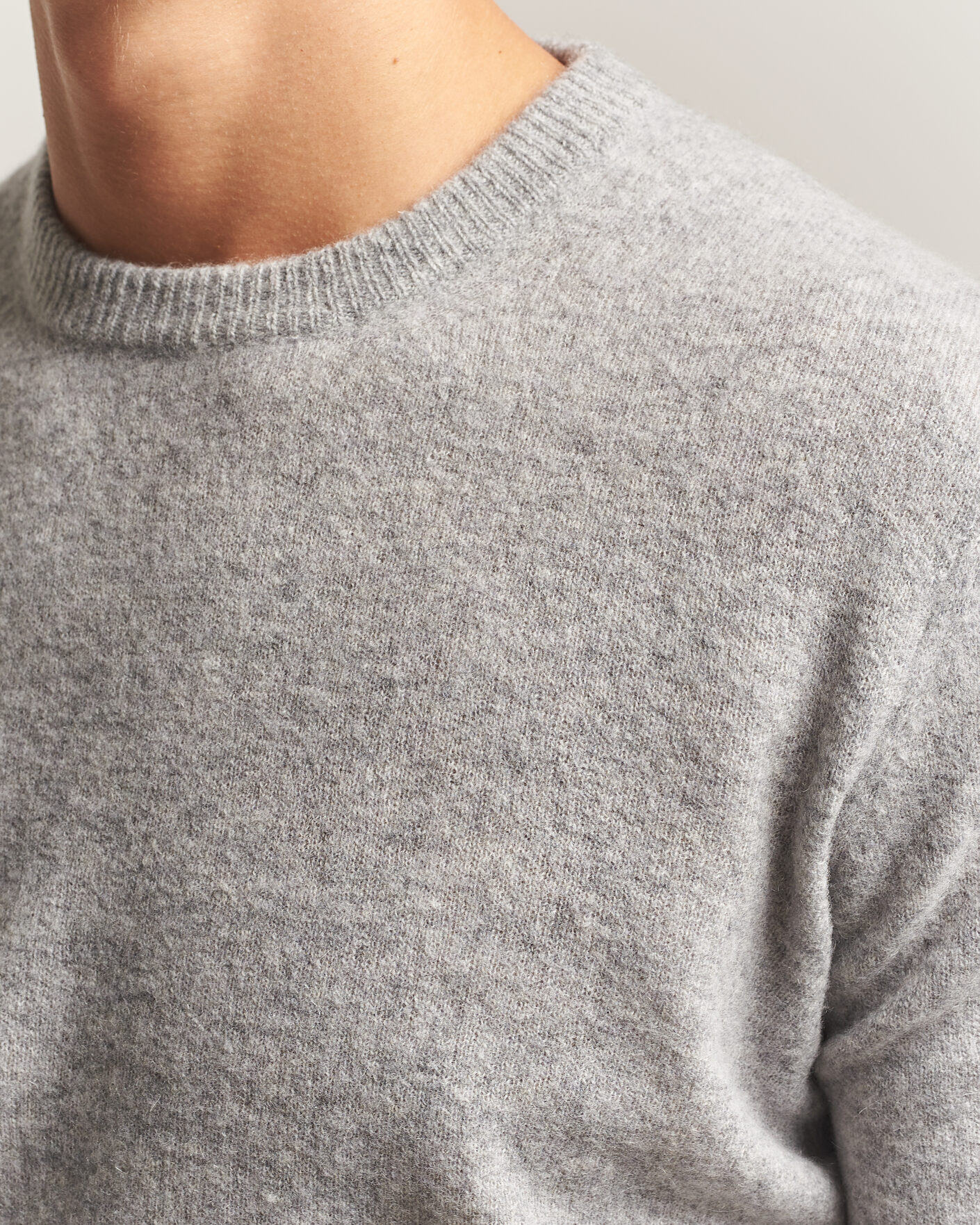 Hombres | Jerséis y prendas de punto | Altea | Cloud Cashmere Blend Sweater Grey Melange