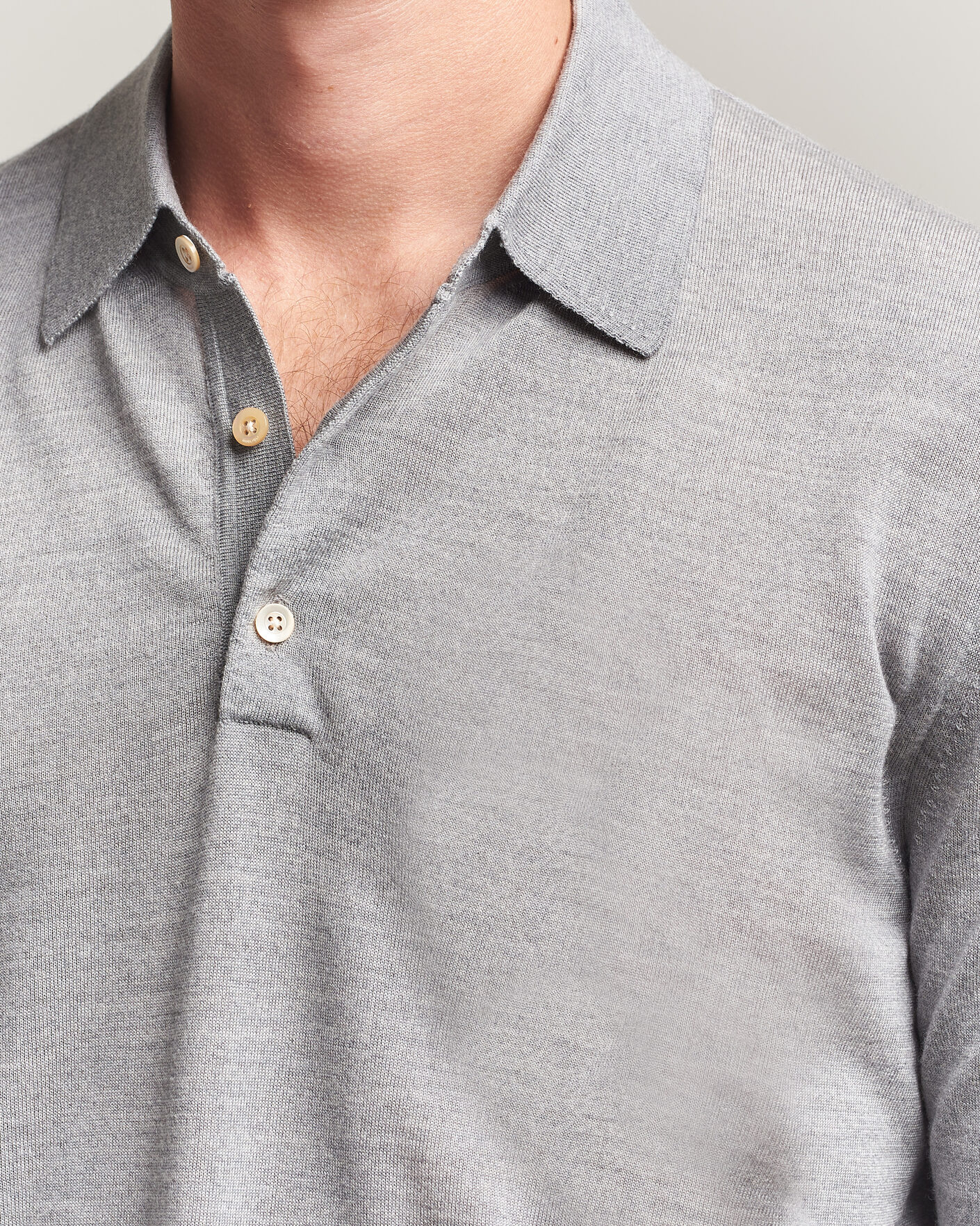 Hombres | Jerséis y prendas de punto | Boglioli | Knitted Long Sleeve Polo Light Grey