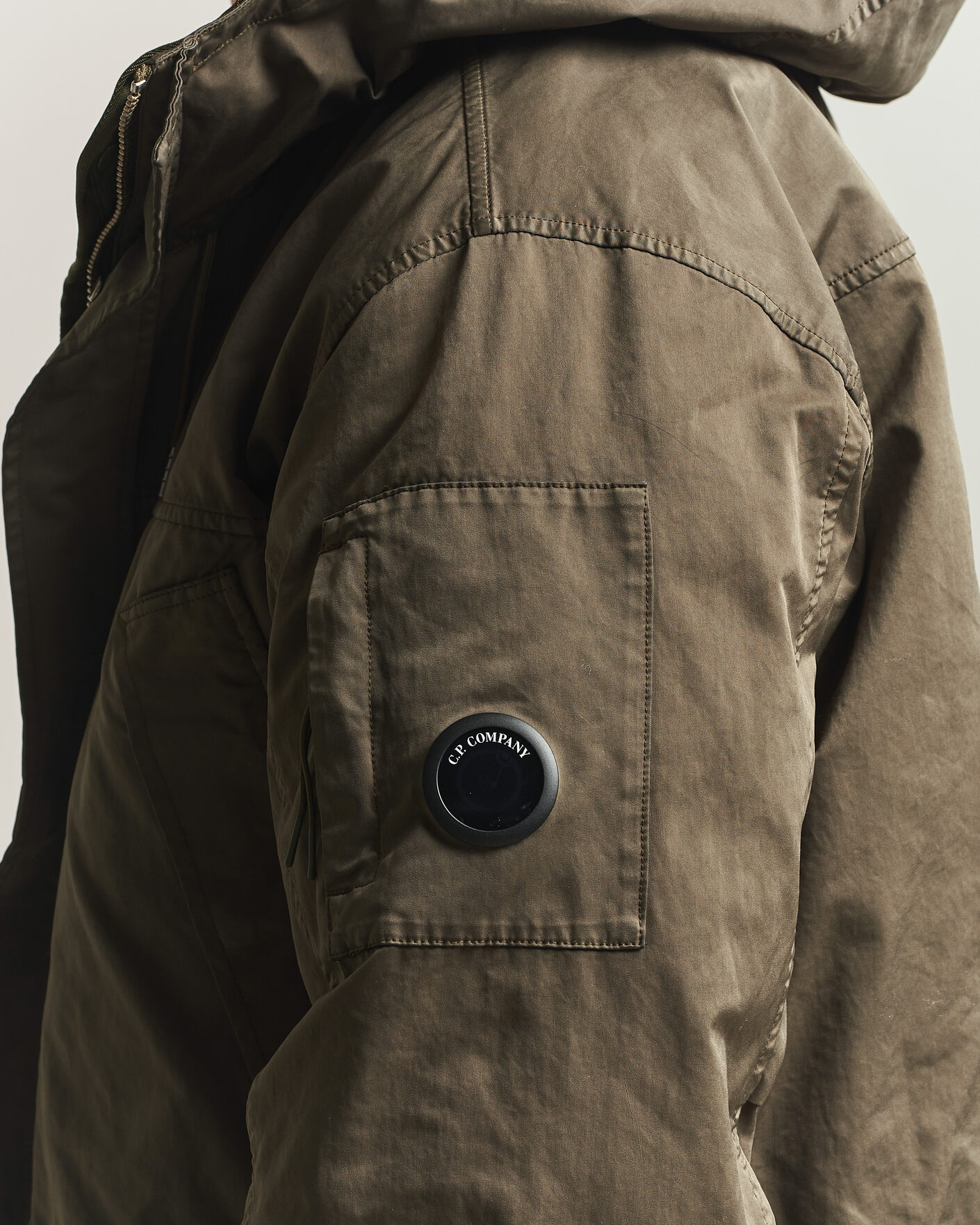 Hombres | Abrigos y chaquetas | C.P. Company | Micro Kei 2 in 1 Nylon Parka Olive