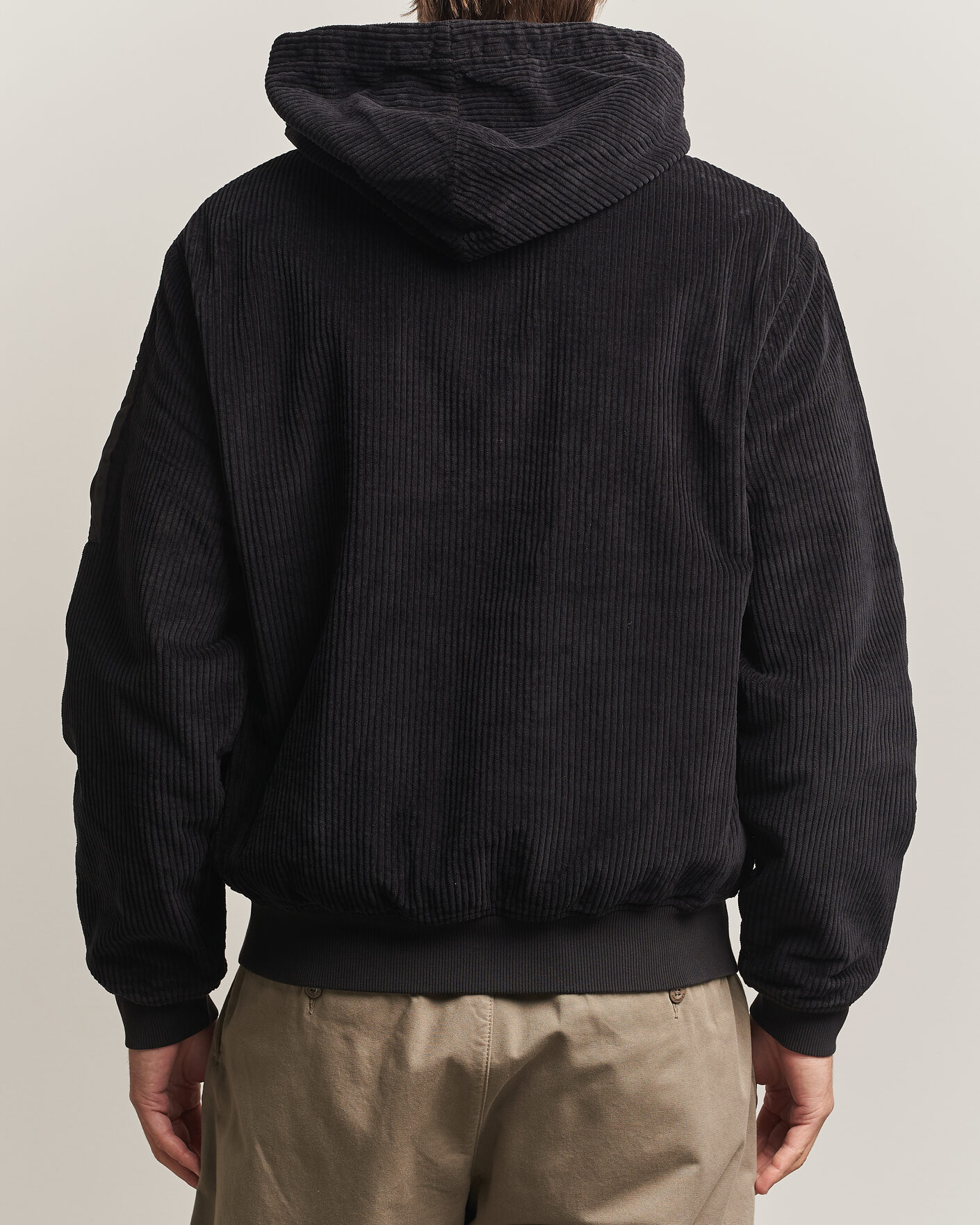 Hombres | Abrigos y chaquetas | C.P. Company | Light Padded Hood Corduroy Jacket Black