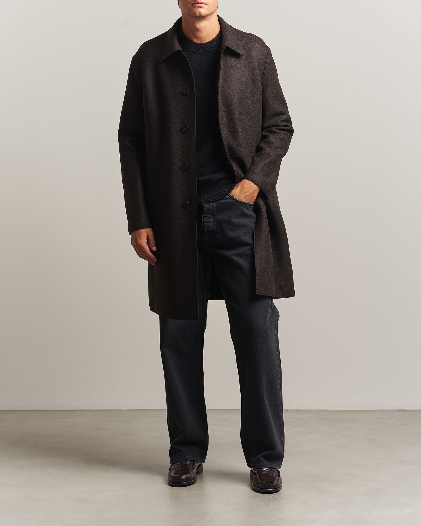 Hombres | Abrigos y chaquetas | Harris Wharf London | Pressed Wool Mac Coat Dark Brown
