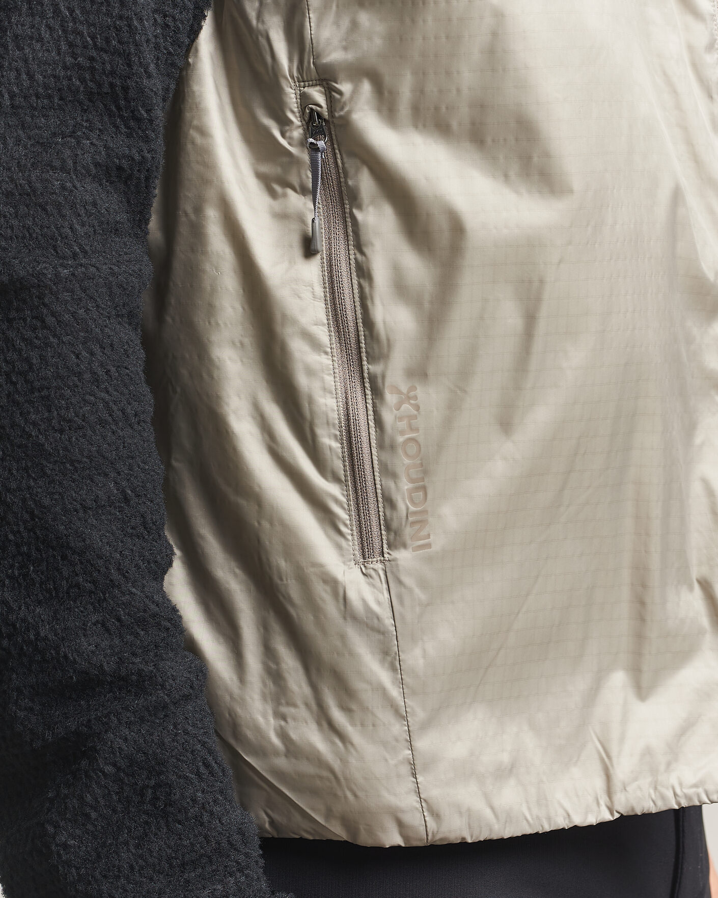 Hombres | Chalecos | Houdini | Dunfri Primaloft Padded Vest Sandstorm