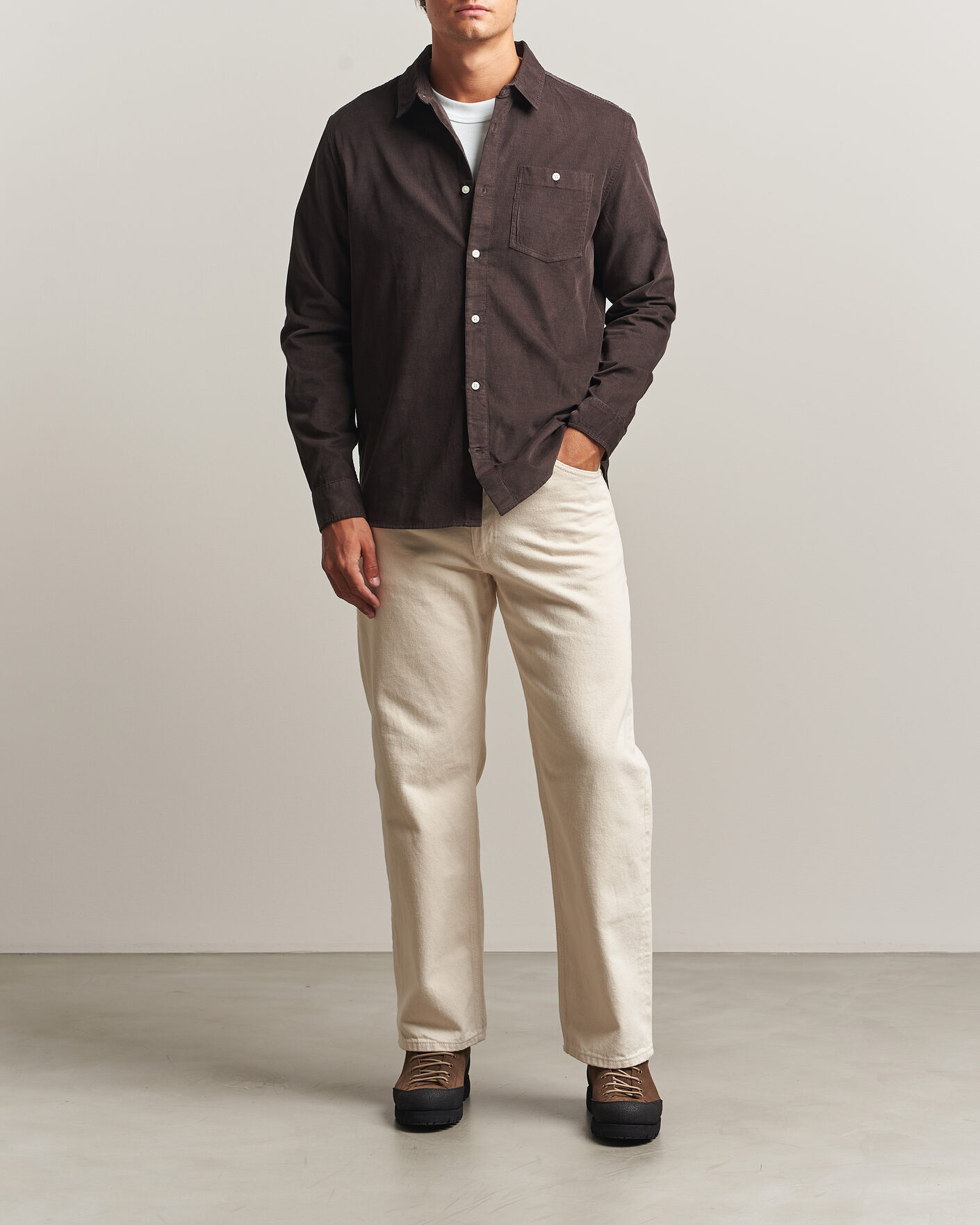 Hombres | Camisas | KnowledgeCotton Apparel | Regular Fit Cord Shirt Chocolate