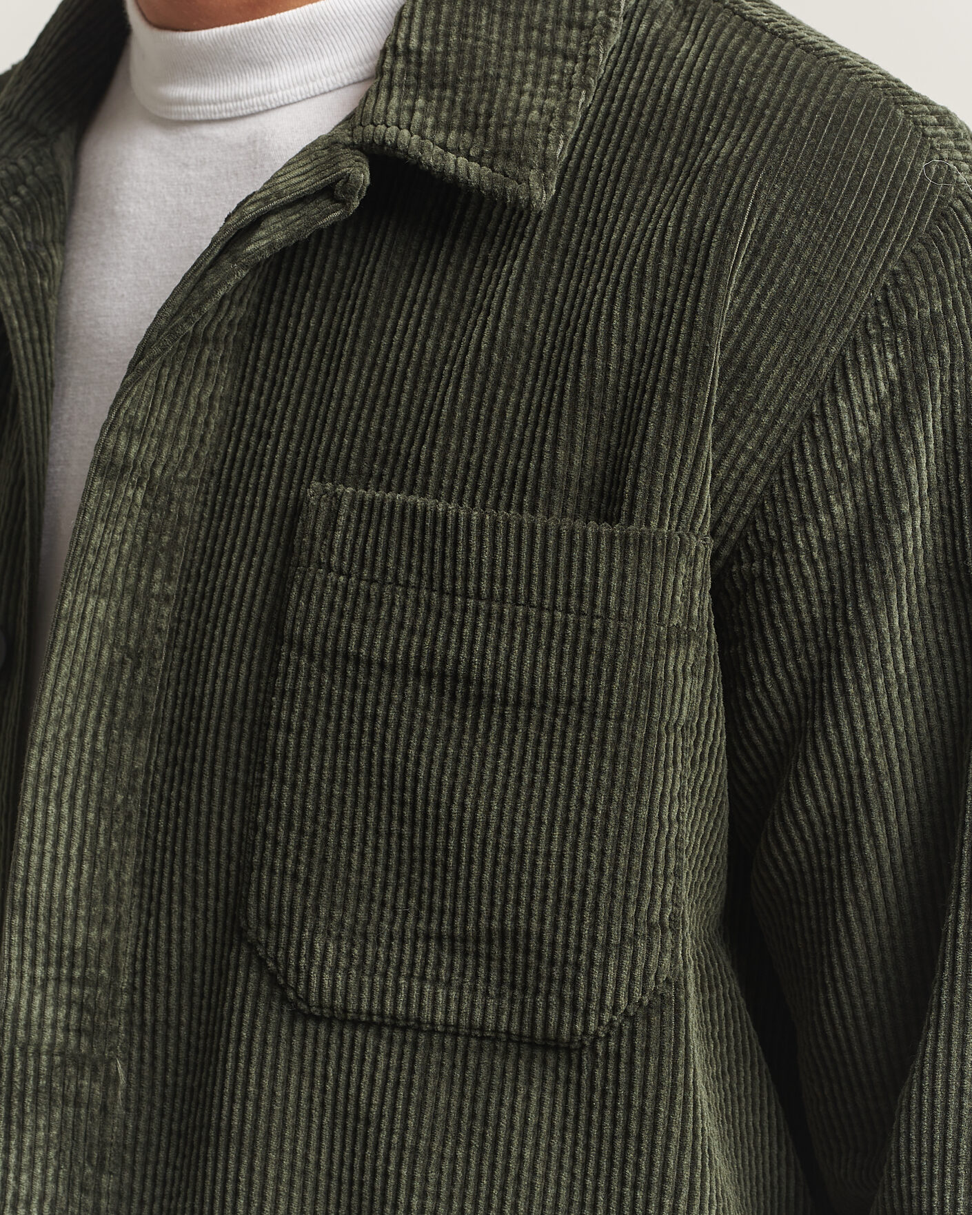 Hombres | Camisas | KnowledgeCotton Apparel | Cotton Corduroy Overshirt Forest Night