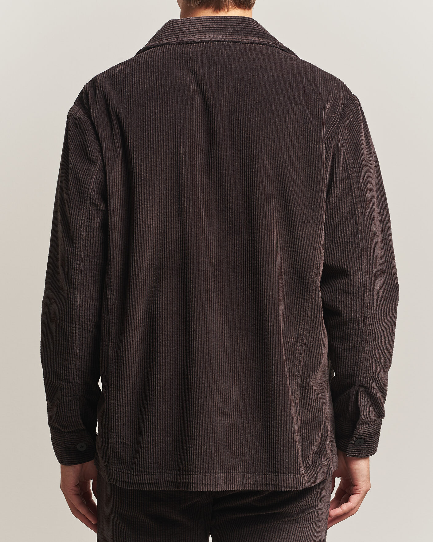 Hombres | Camisas | KnowledgeCotton Apparel | Cotton Corduroy Overshirt Chocolate