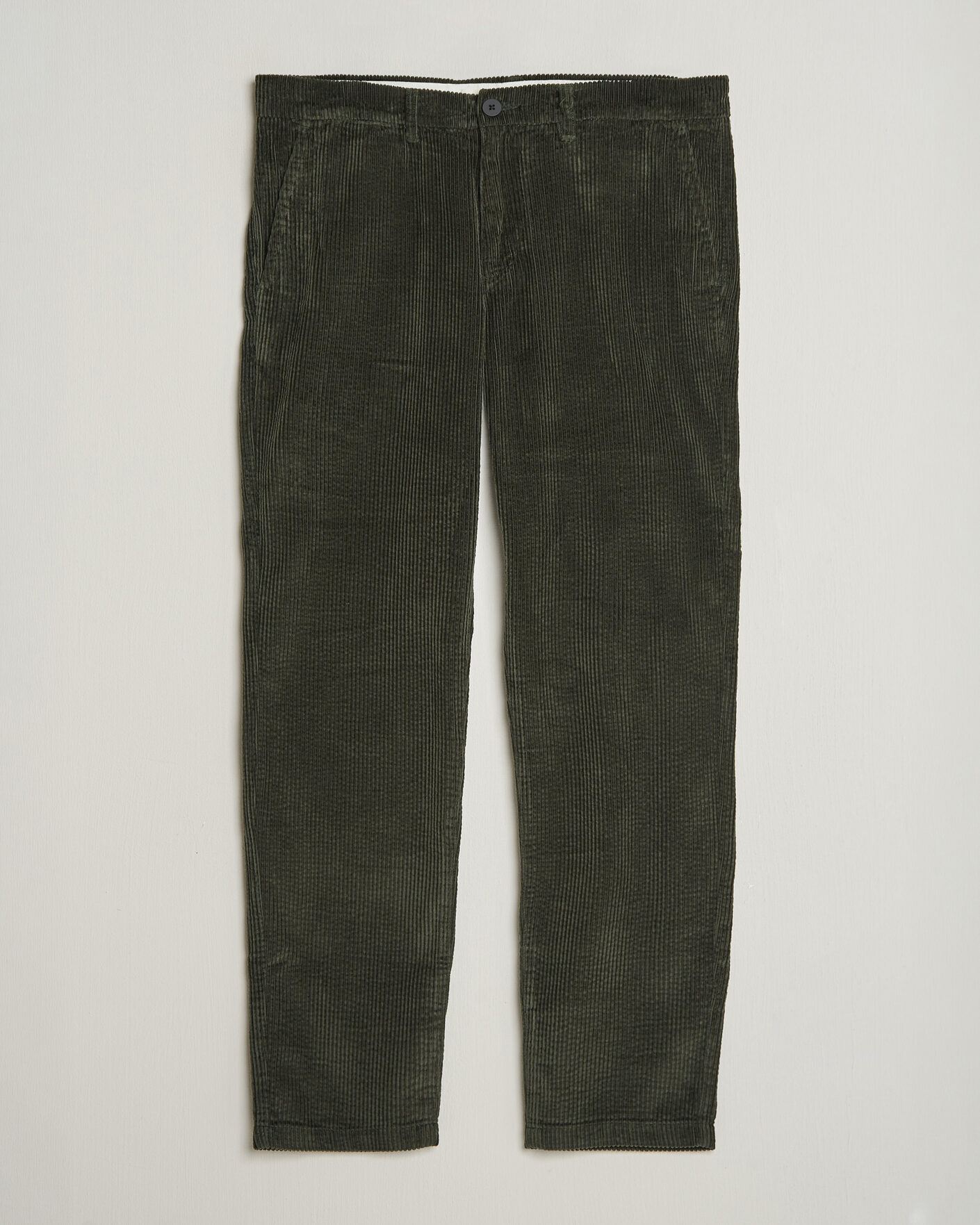 Hombres | Pantalones | KnowledgeCotton Apparel | Chuck Regular Cord Trousers Forest Night