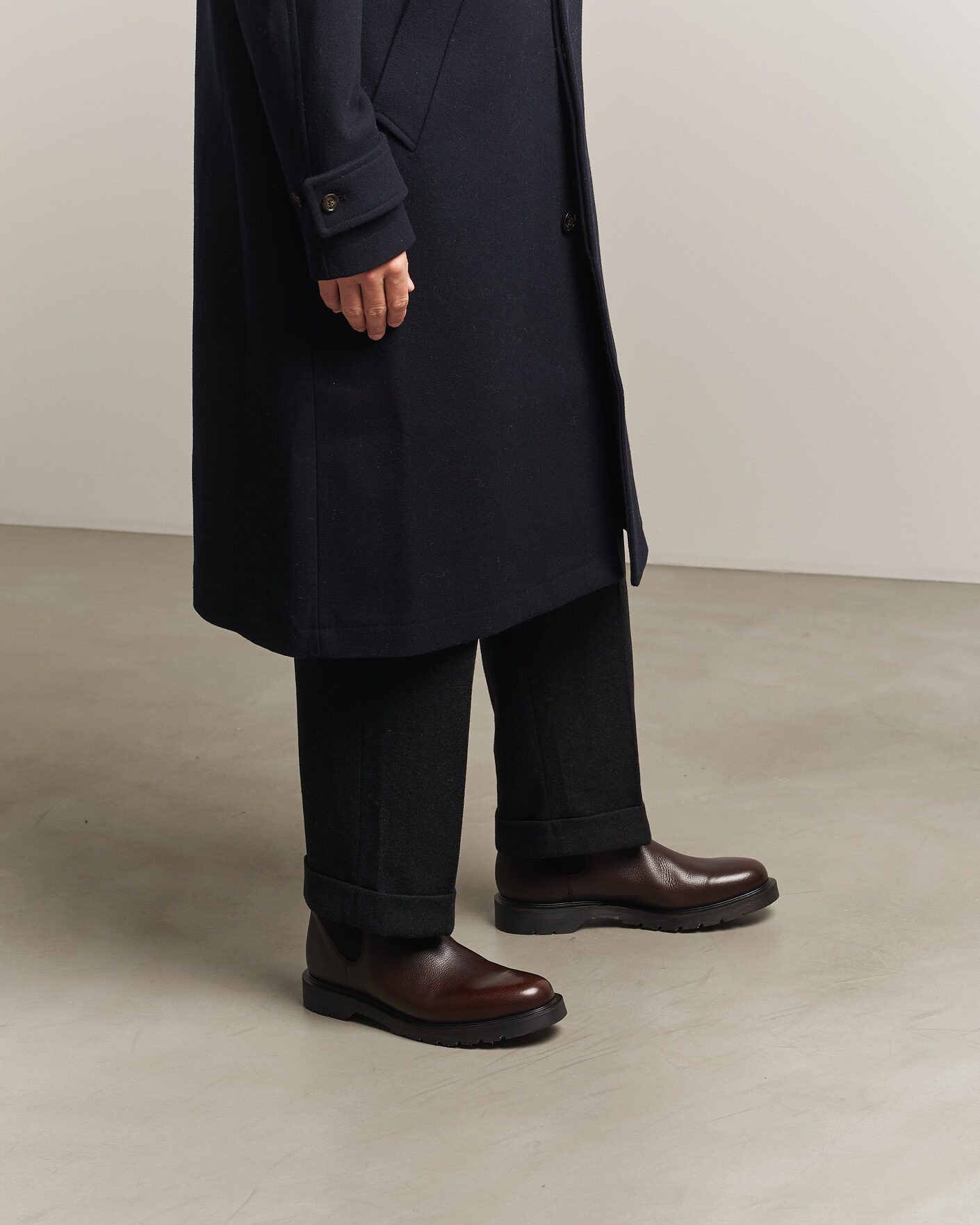 Hombres | Botas | Loake 1880 | Mccauley Heat Sealed Chelsea Dark Brown