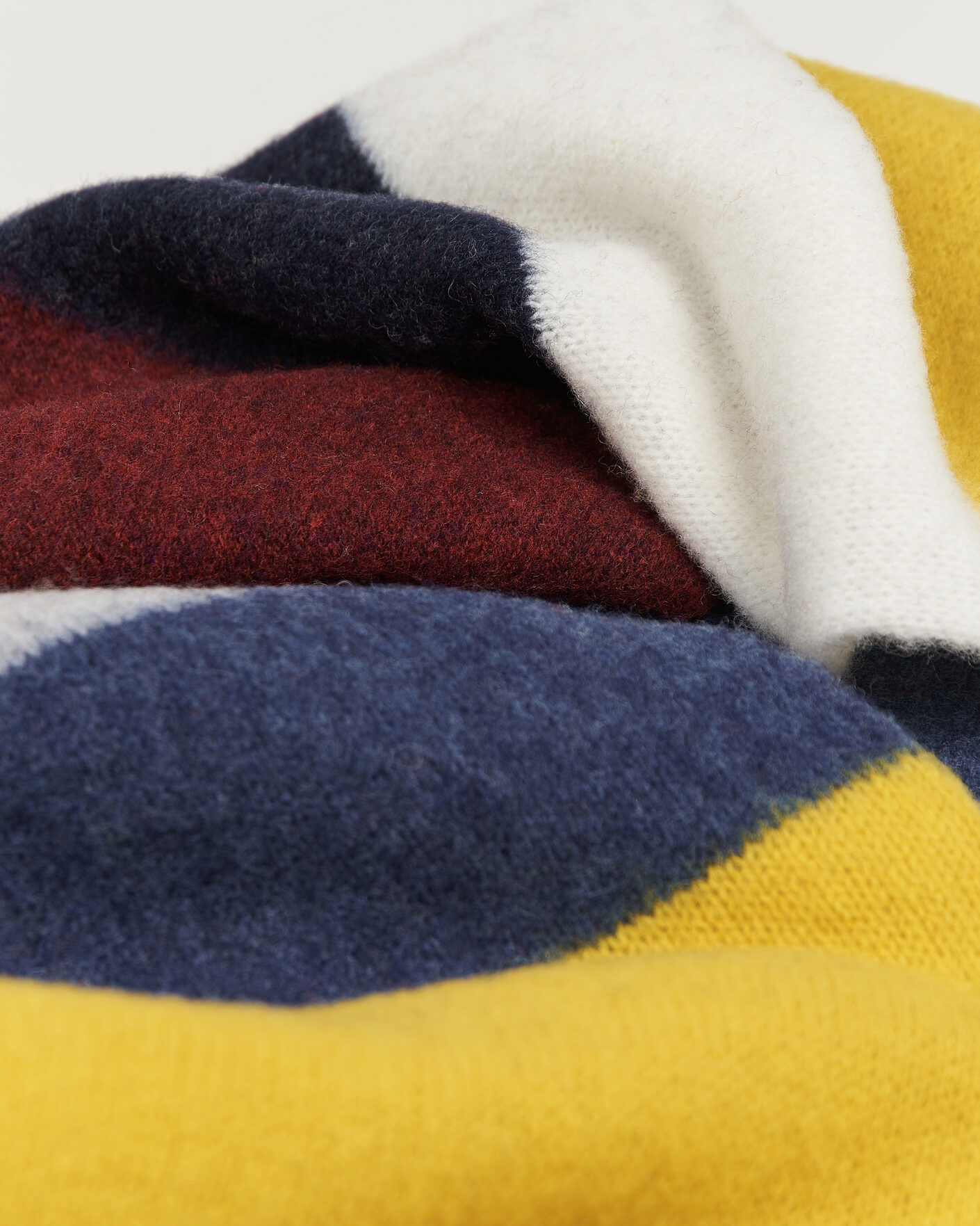 Hombres | Bufandas | Robert Mackie | Rona Ribbed Shaggy Lambswool Scarf Yellow/Grey/Blue Mix