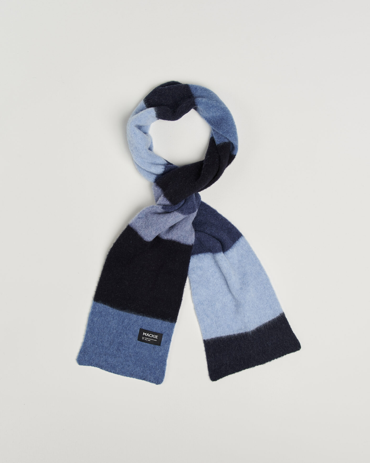 Hombres | Bufandas | Robert Mackie | Rona Ribbed Shaggy Lambswool Scarf Blue