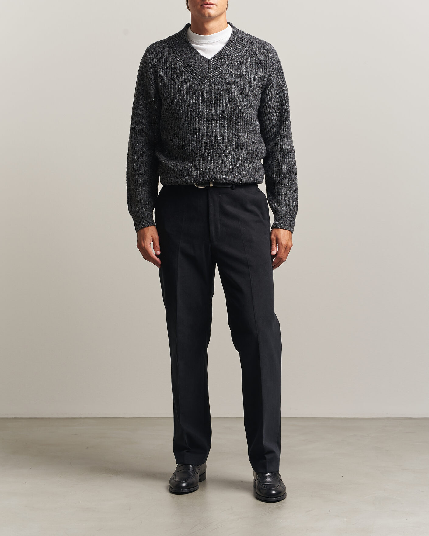 Hombres | Jerséis y prendas de punto | Morgano | Fisherman Ribb Donegal Knitted V-Neck Dark Grey