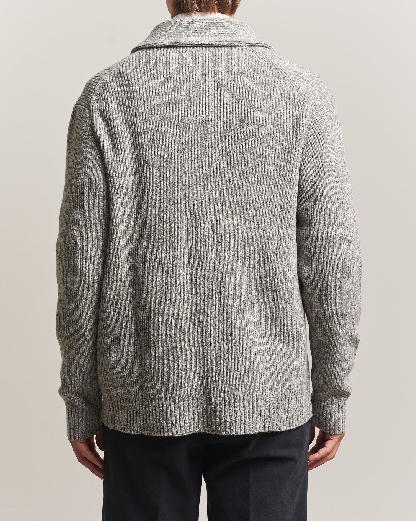 Hombres | Jerséis y prendas de punto | Charles Tyrwhitt | Chunky Merino Shawl Neck Cardigan Grey