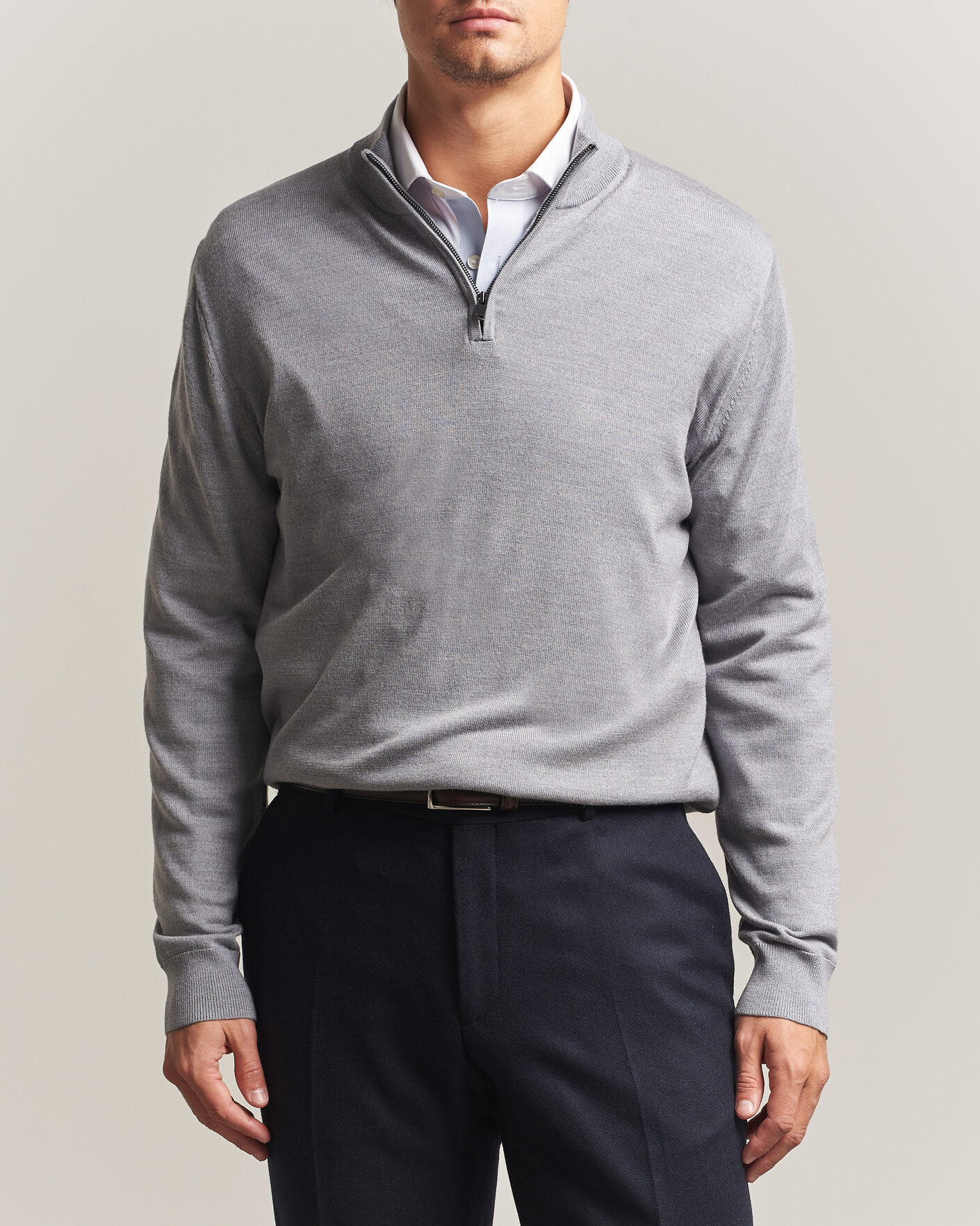 Hombres | Jerséis y prendas de punto | Charles Tyrwhitt | Pure Merino Zip Neck Jumper Light Grey