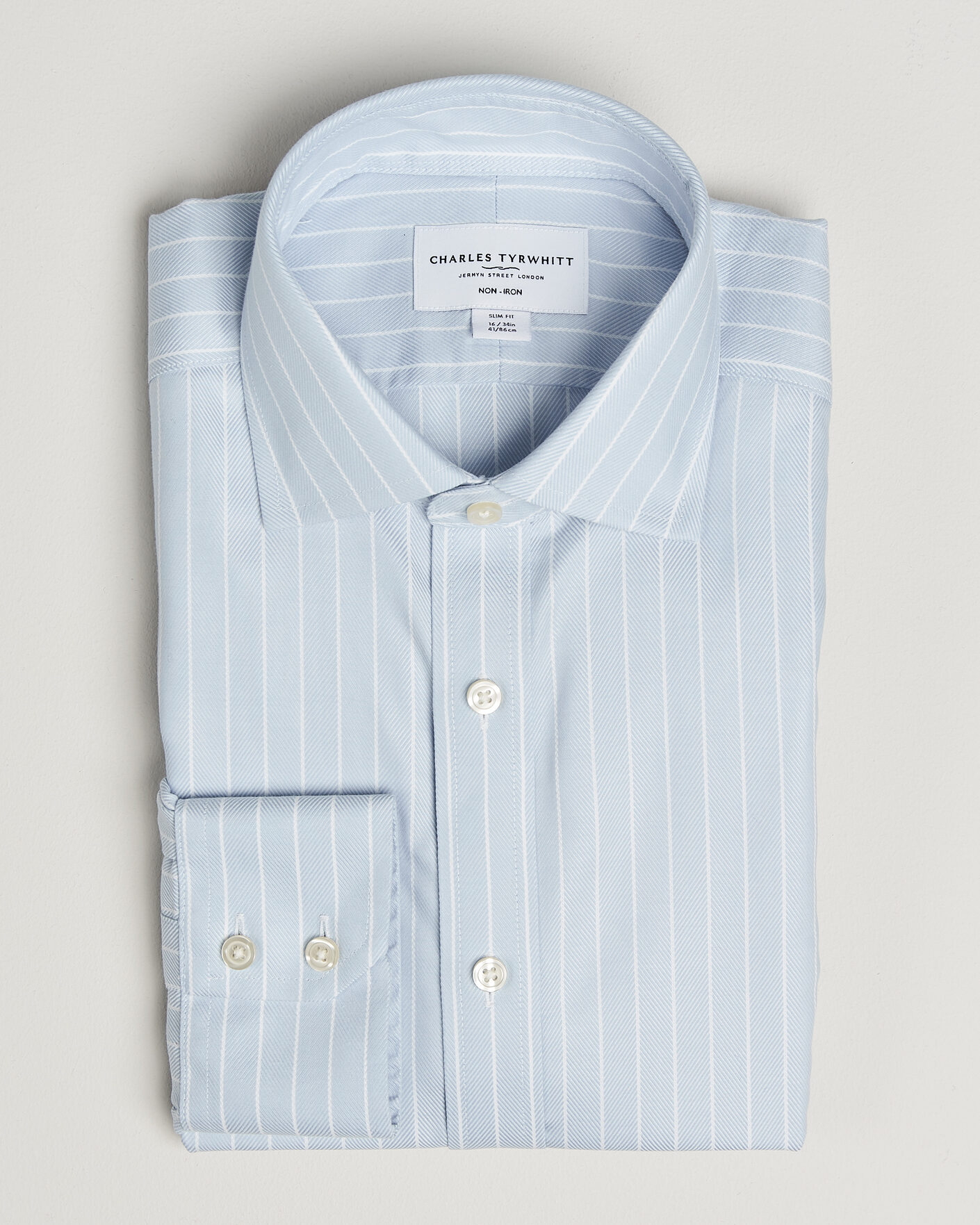 Hombres | Camisas | Charles Tyrwhitt | Slim Fit Non Iron Herringbone Stripe Shirt Light Blue