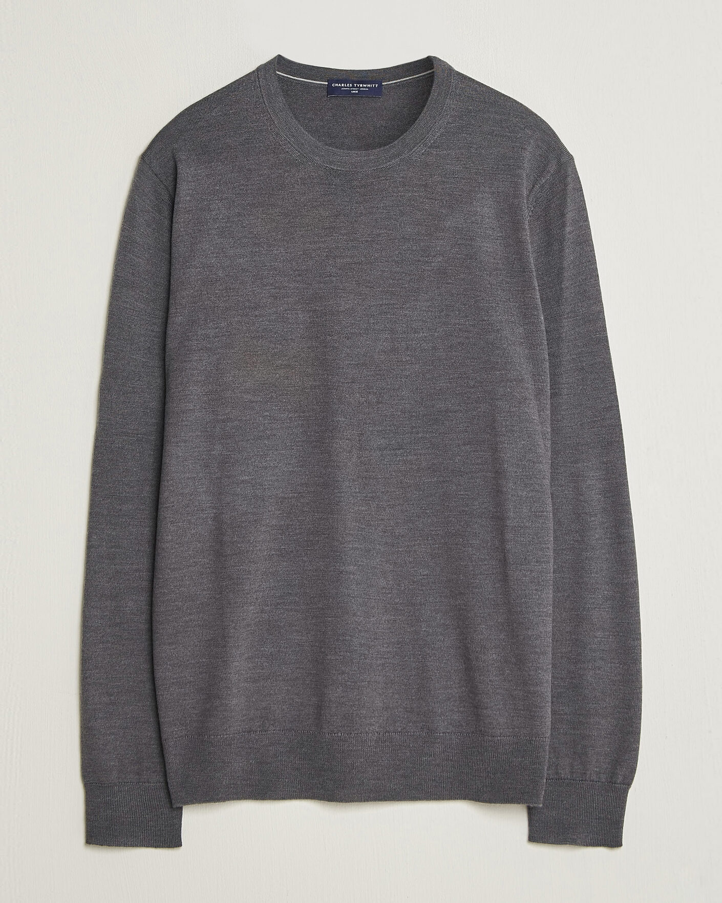 Hombres | Jerséis y prendas de punto | Charles Tyrwhitt | Pure Merino Crew Neck Jumper Grey