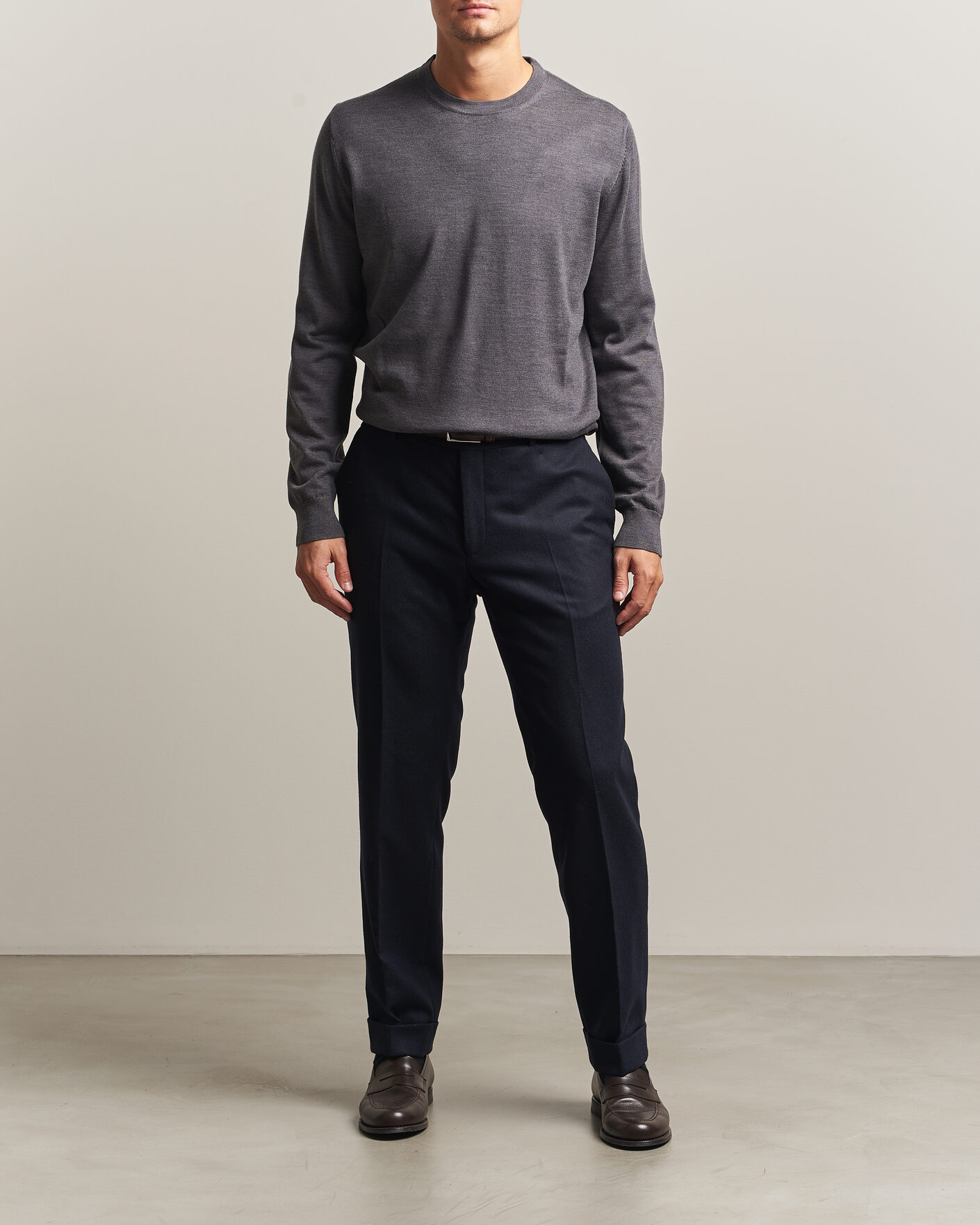 Hombres | Jerséis y prendas de punto | Charles Tyrwhitt | Pure Merino Crew Neck Jumper Grey