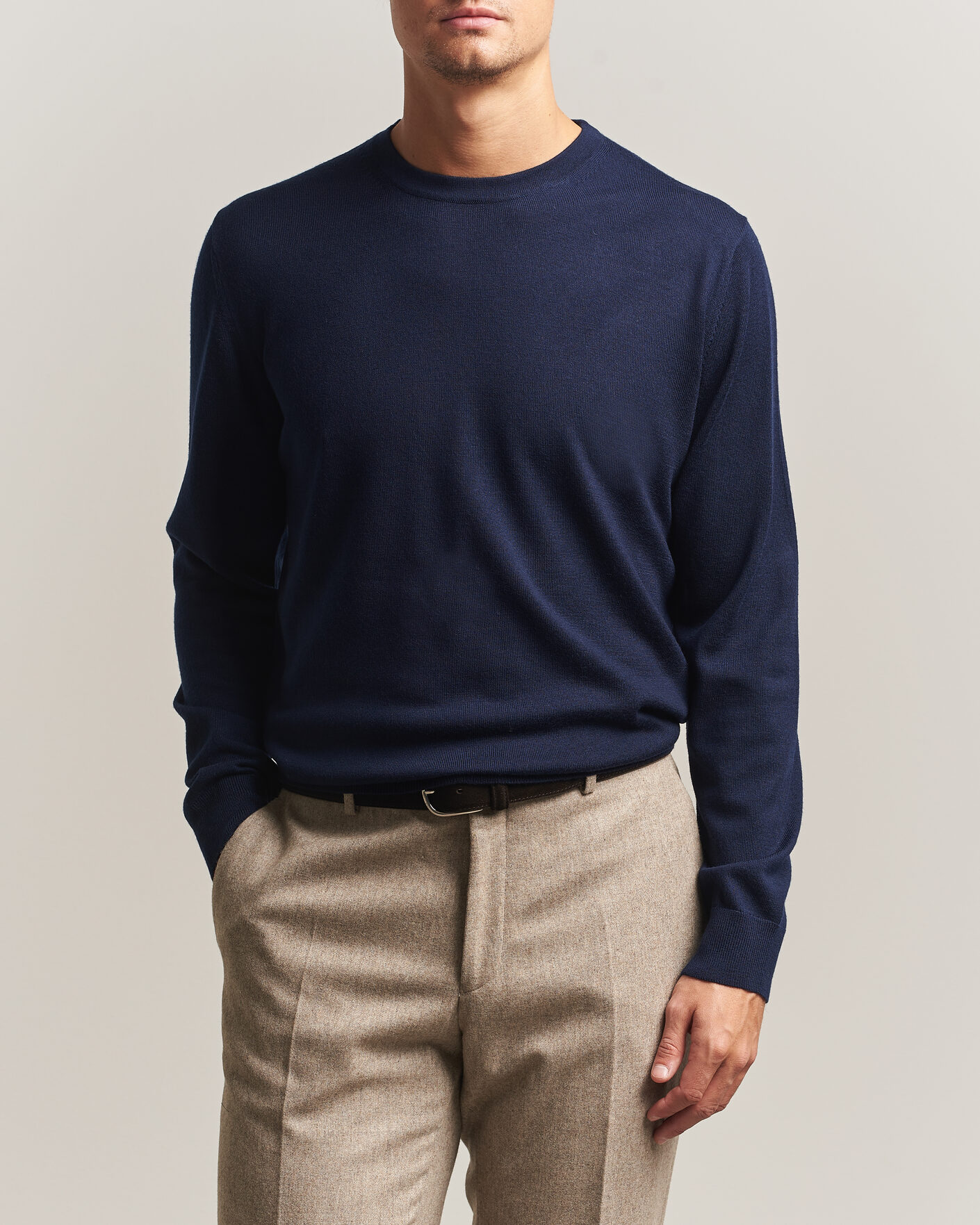 Hombres | Jerséis y prendas de punto | Charles Tyrwhitt | Pure Merino Crew Neck Jumper Navy