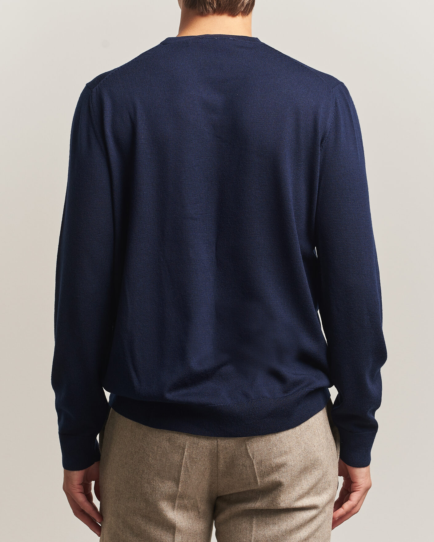 Hombres | Jerséis y prendas de punto | Charles Tyrwhitt | Pure Merino Crew Neck Jumper Navy