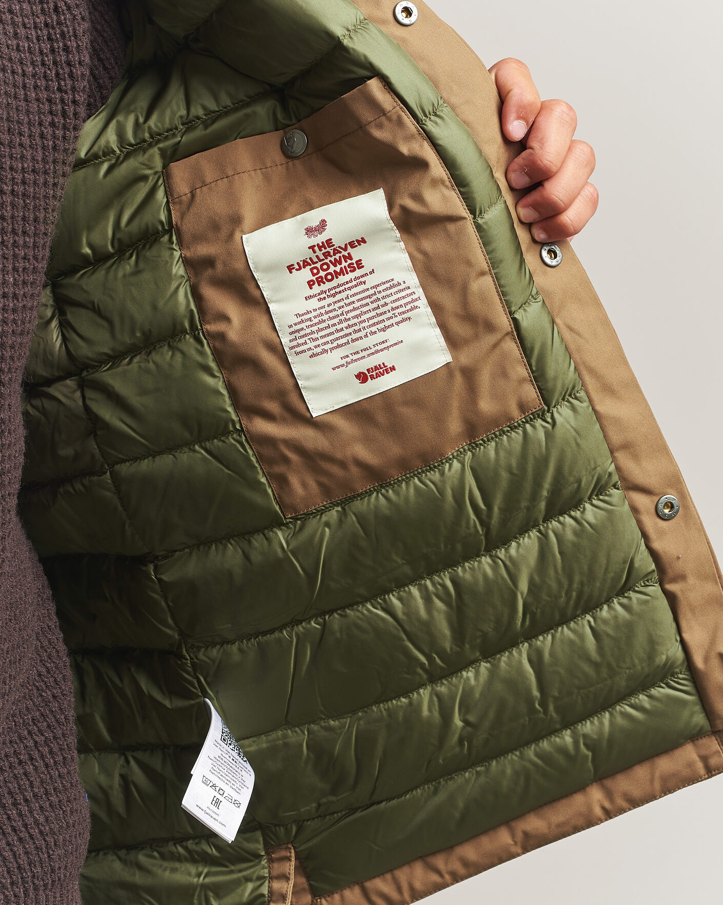 Hombres | Abrigos y chaquetas | Fjällräven | Övik Down Shirt Jacket Wood Brown