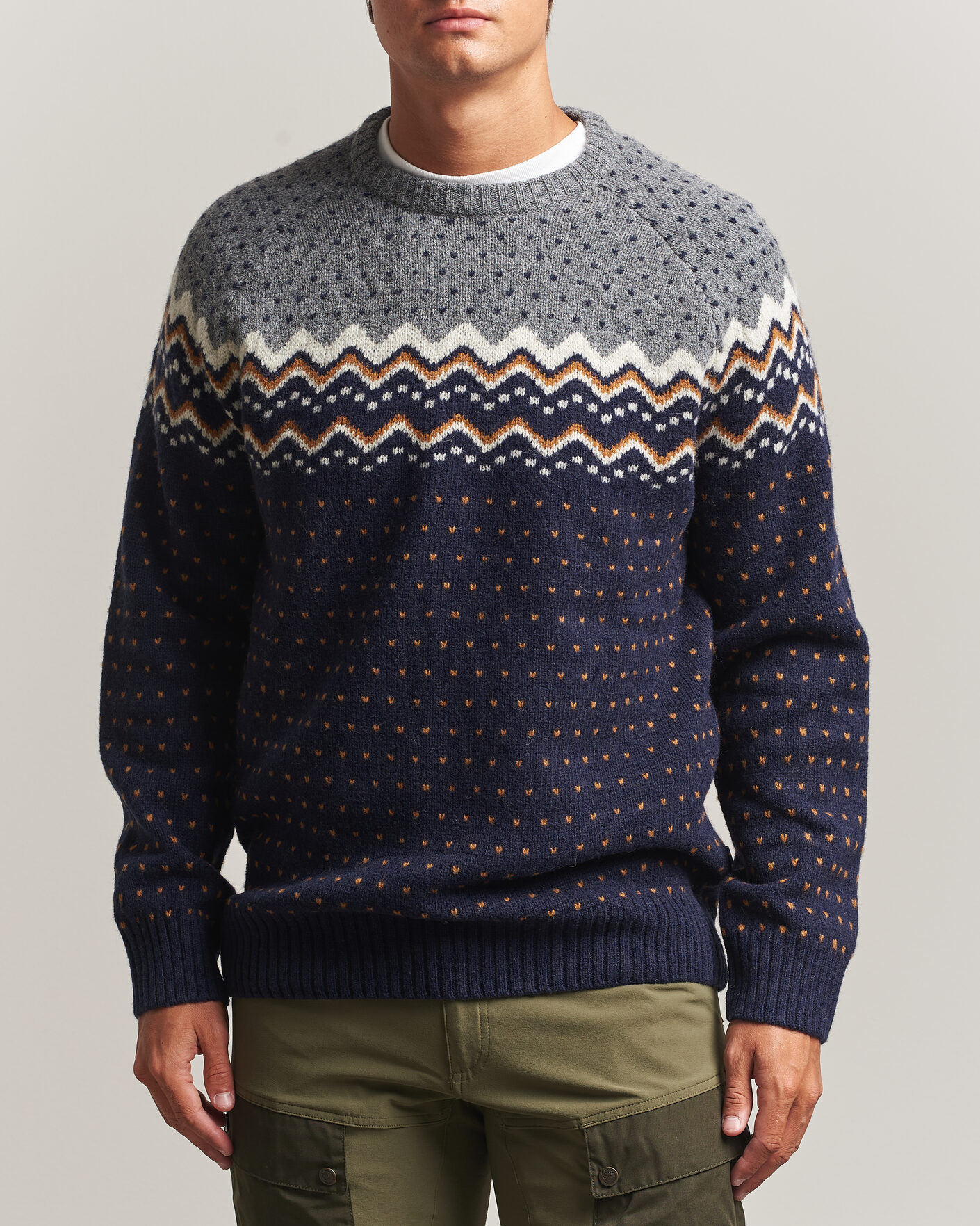 Hombres | Jerséis y prendas de punto | Fjällräven | Övik Knit Wool Sweater Dark Navy