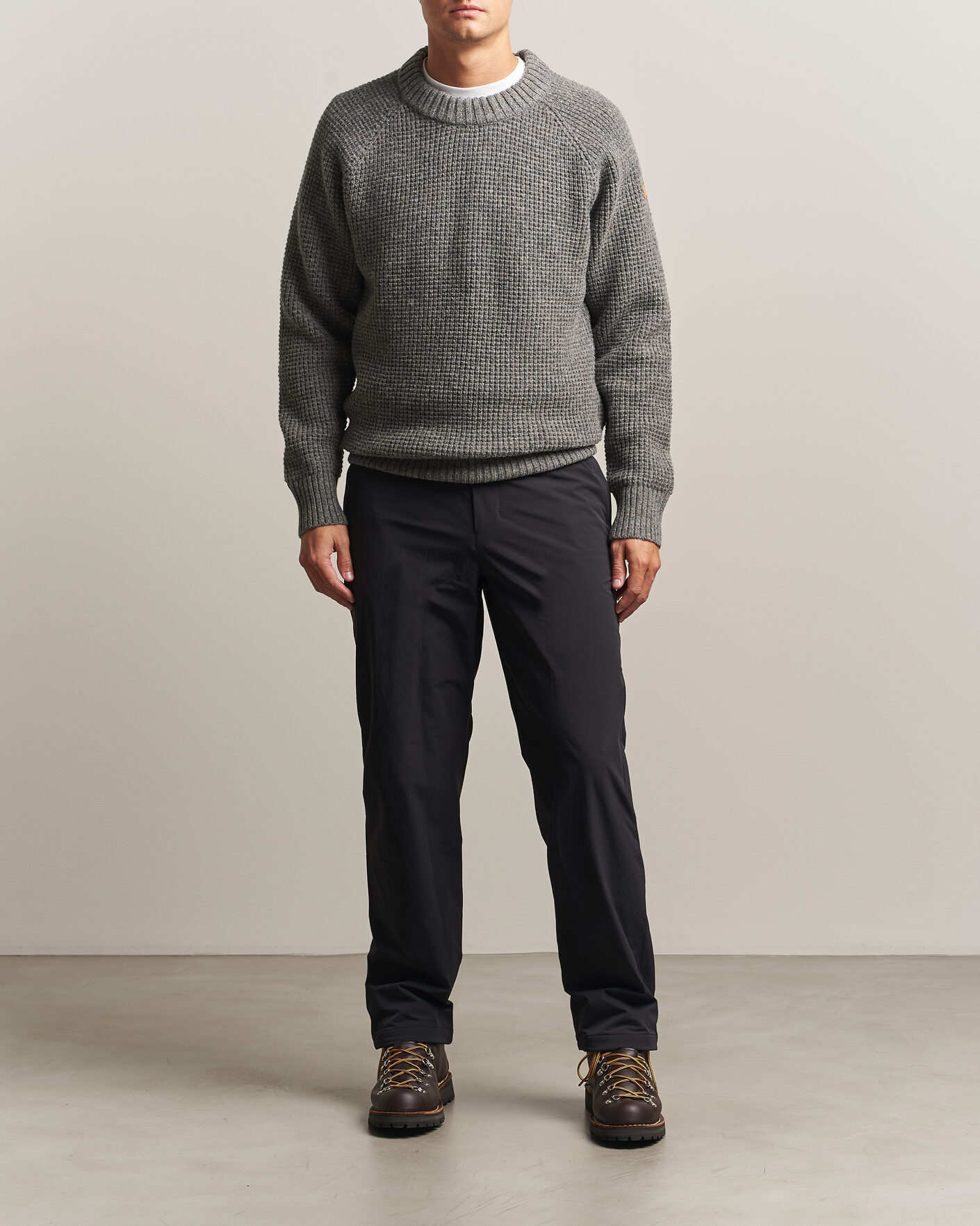 Hombres | Jerséis y prendas de punto | Fjällräven | Övik Wool Waffle Knit Grey Melange