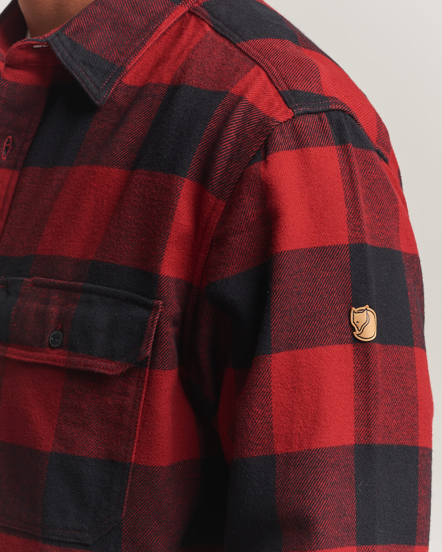 Hombres | Camisas | Fjällräven | Övik Heavy Flannel Shirt Red/Black