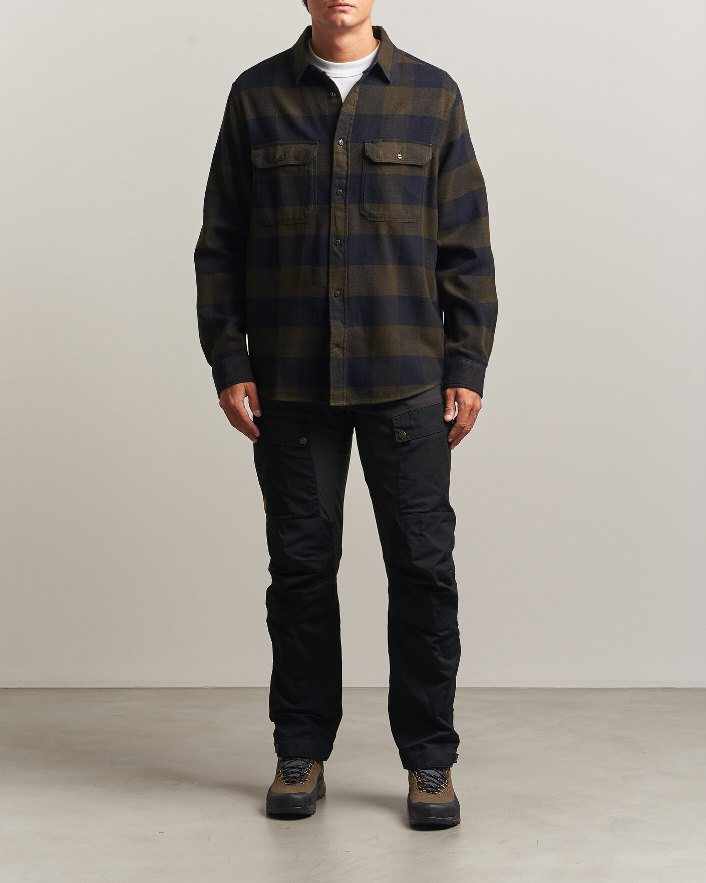 Hombres | Camisas | Fjällräven | Övik Heavy Flannel Shirt Deep Forest