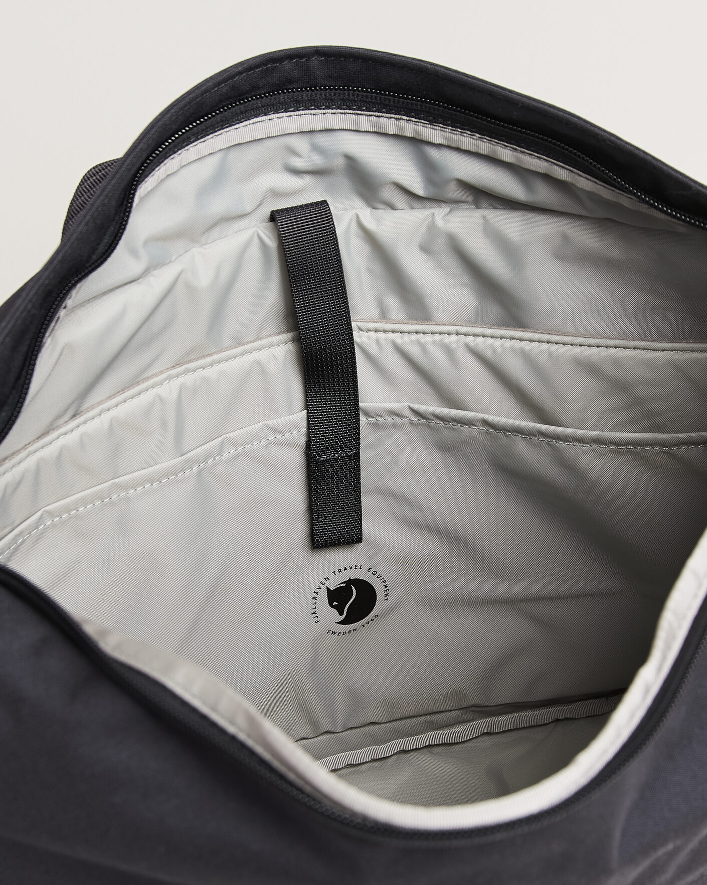 Hombres | Bolsos | Fjällräven | Färden Crossbody Coal Black
