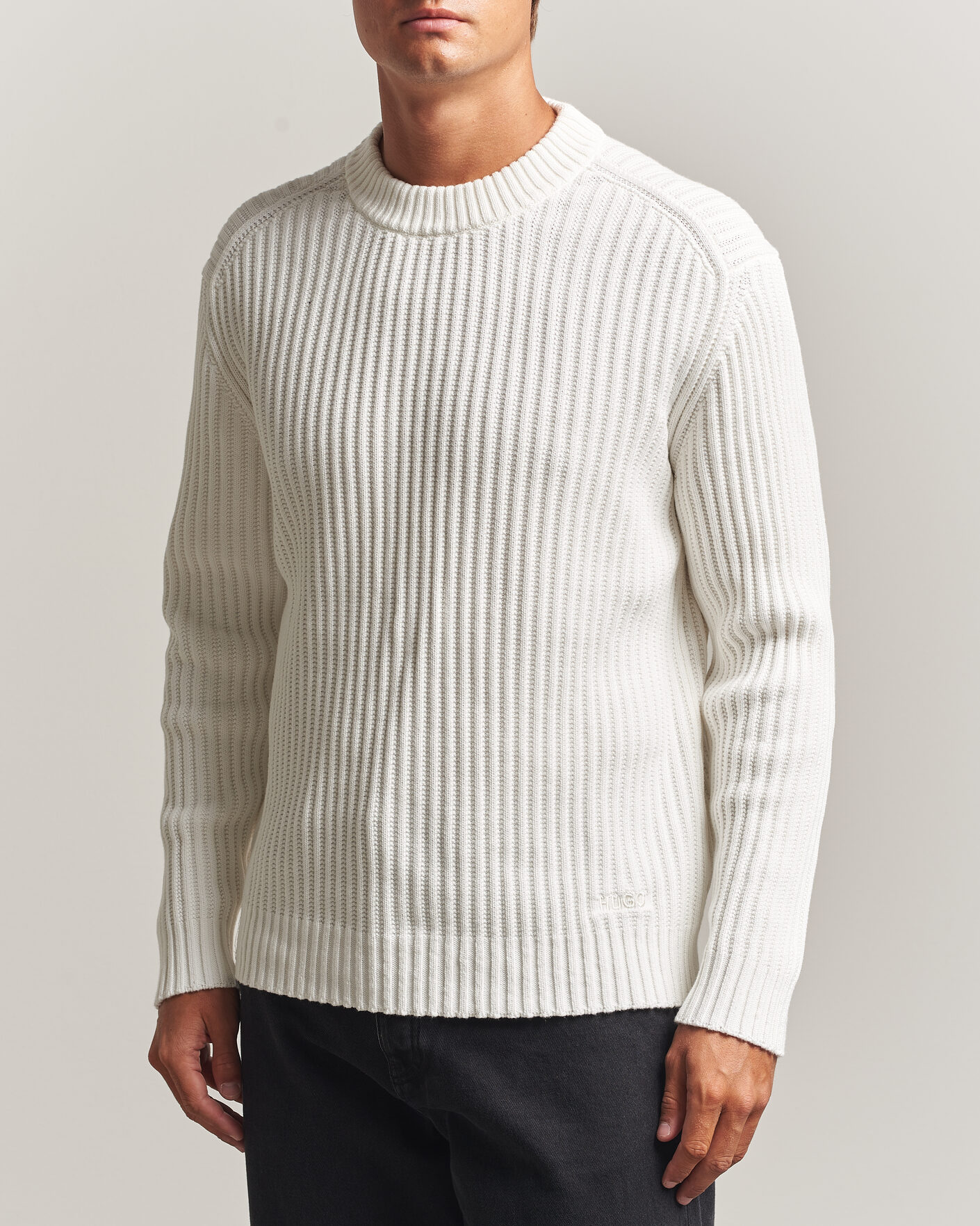 Hombres | Jerséis y prendas de punto | HUGO | Sribban Cotton Knitted Sweater Natural