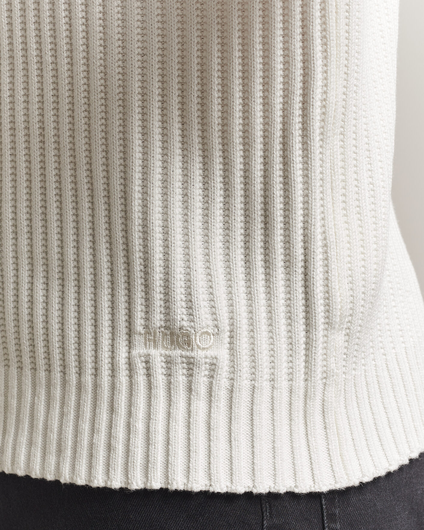 Hombres | Jerséis y prendas de punto | HUGO | Sribban Cotton Knitted Sweater Natural