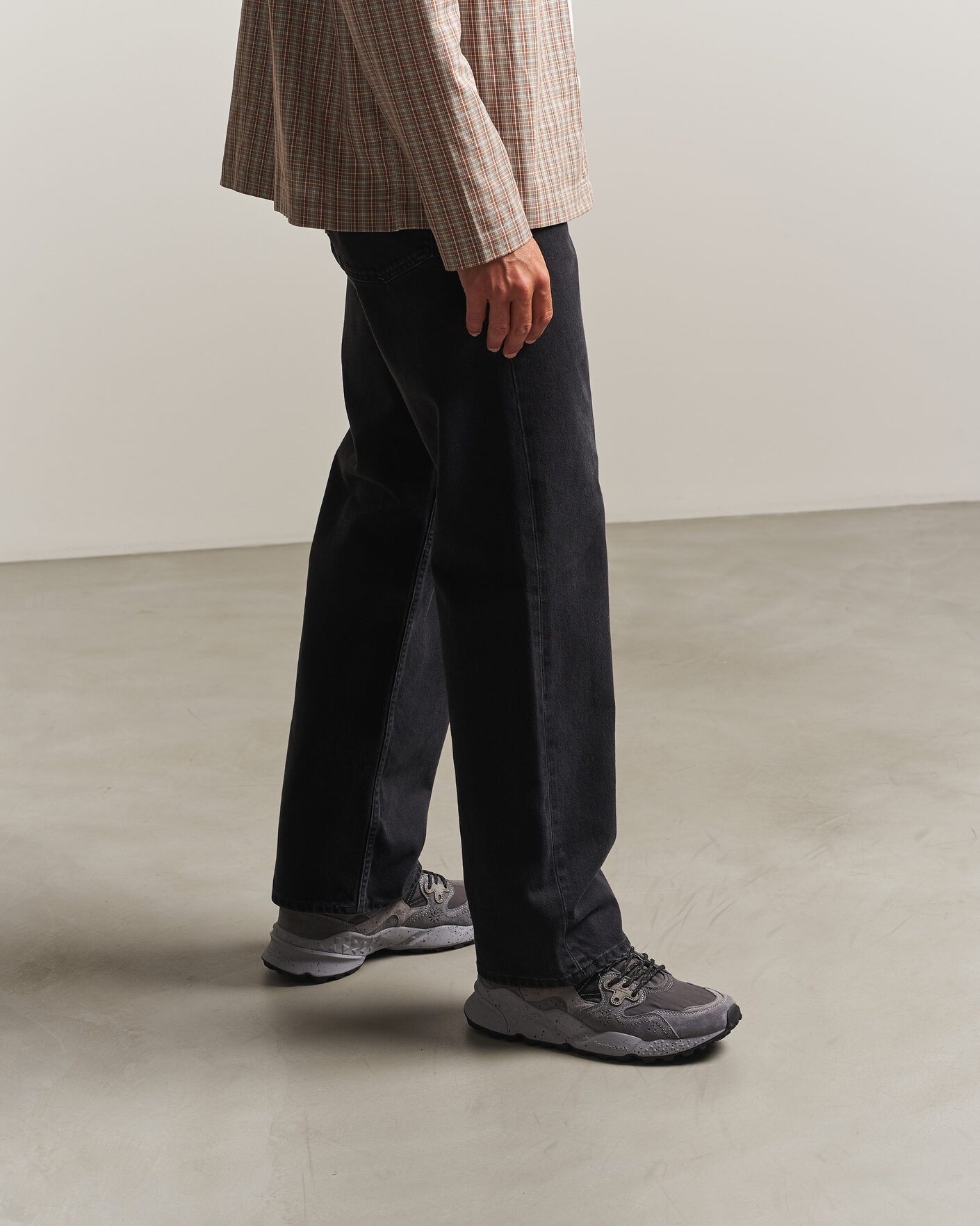 Hombres | Zapatillas | Flower Mountain | Yamano 3 Mid Suede/Sherling Sneaker Grey