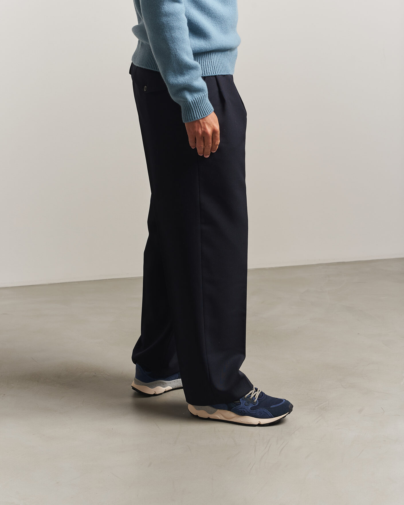 Hombres | Zapatillas | Flower Mountain | Yamano 3 Cow Velour Sneaker Blue
