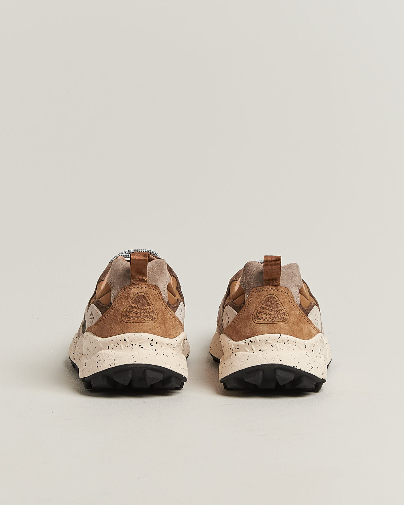 Hombres | Zapatillas | Flower Mountain | Yamano 3 Suede/Nylon Sneaker Grey/Onion